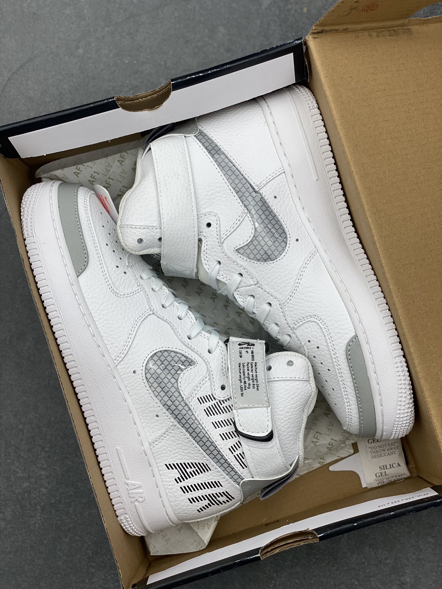 Nike Air Force 1 '07 High-Top Sneaker - Style & Comfort Combined 10 i1727629791 3931 6