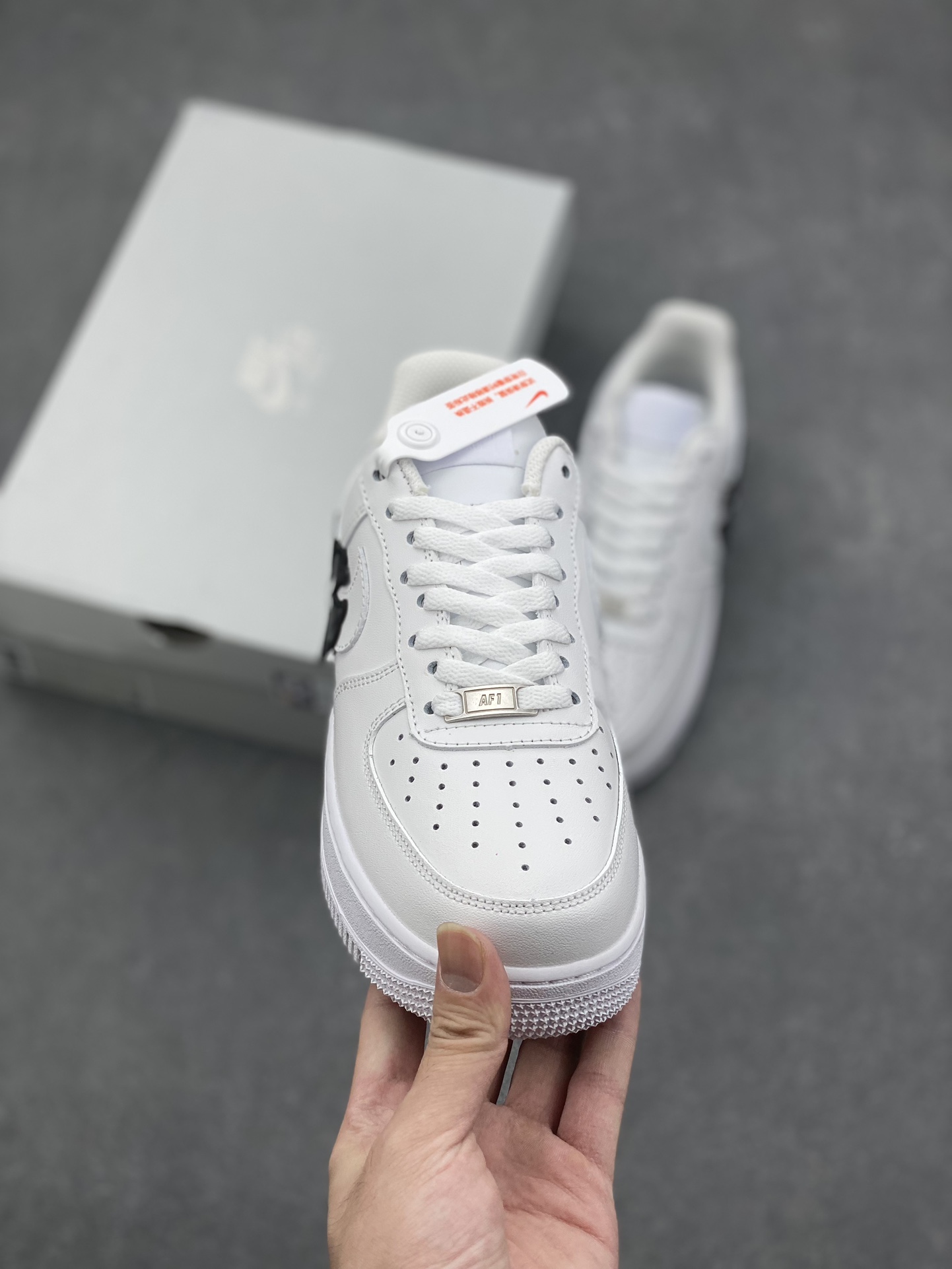 Nike Air Force 1 '07 Low White Sneakers with Cross – Iconic & Comfortable 3 i1727629837 8300 7