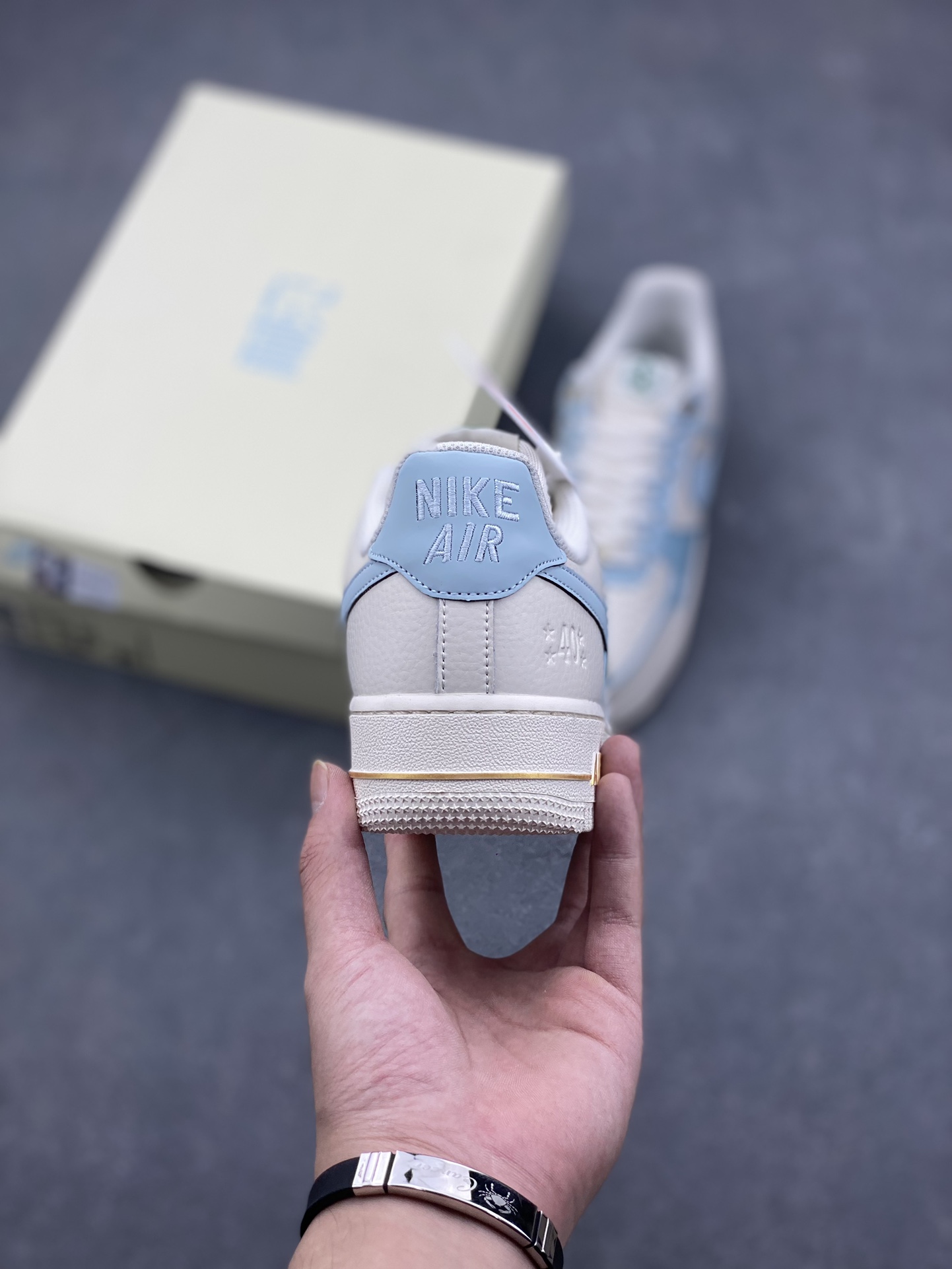 Nike Air Force 1 '07 Low Light Blue Sneakers DQ7582-101 5 i1727629873 4570 6