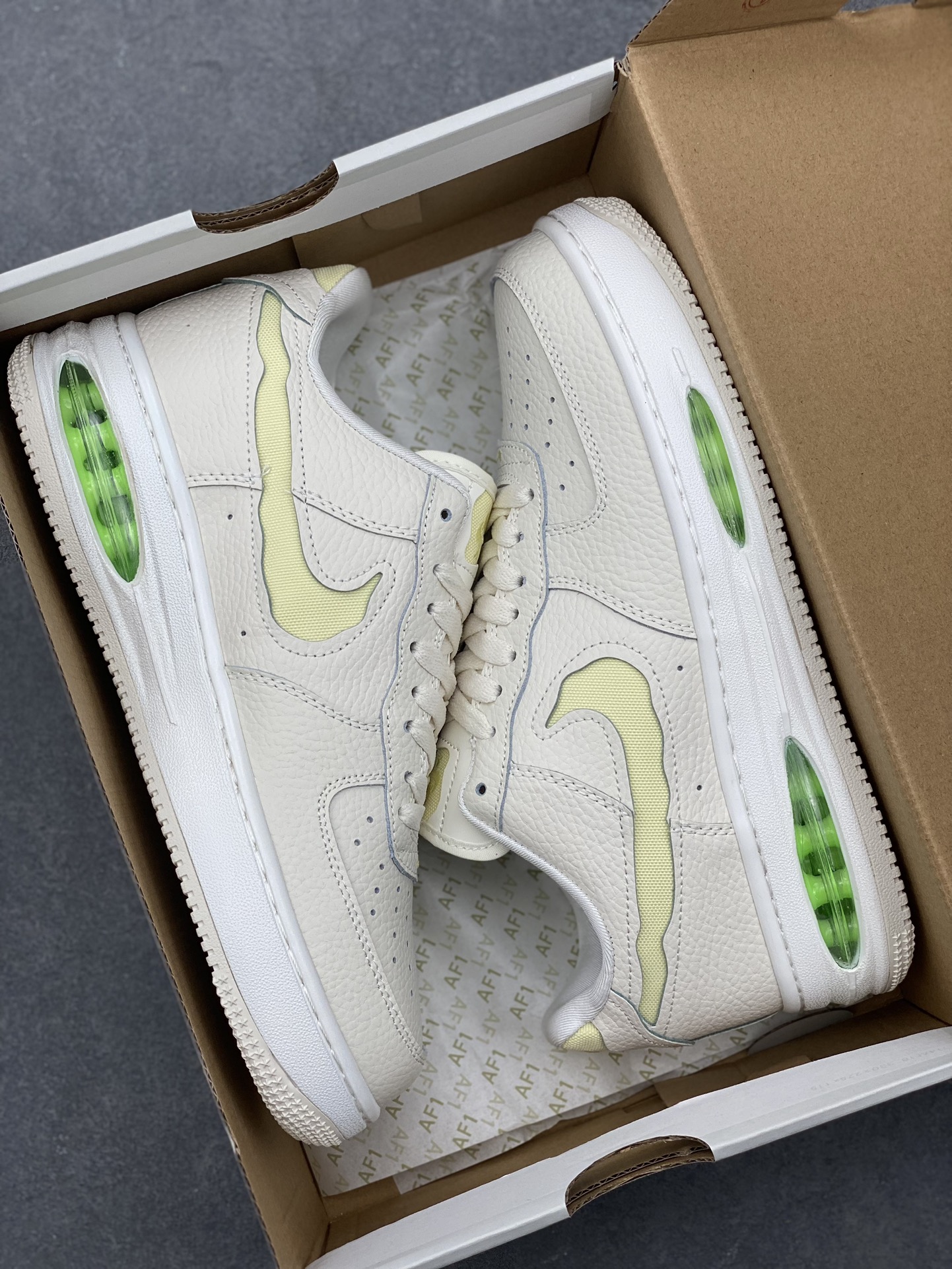 Nike Air Force 1 '07 Low Platform Sneakers - Style & Comfort HF3630-700 10 i1727630034 7000 0