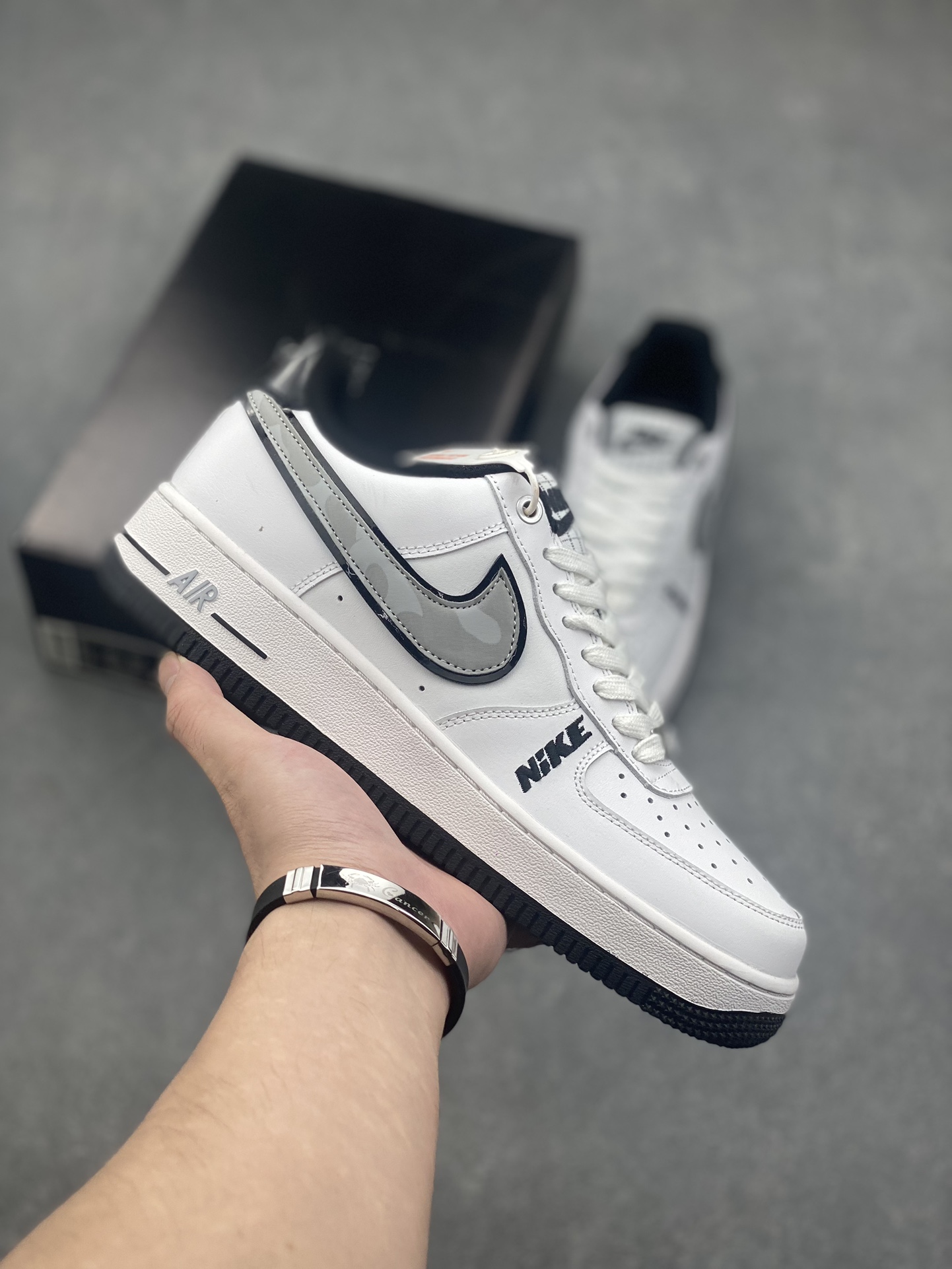 Nike Air Force 1 Low White Silver Swoosh Casual Sneakers DC8873-101 2 i1727993544 8452 0