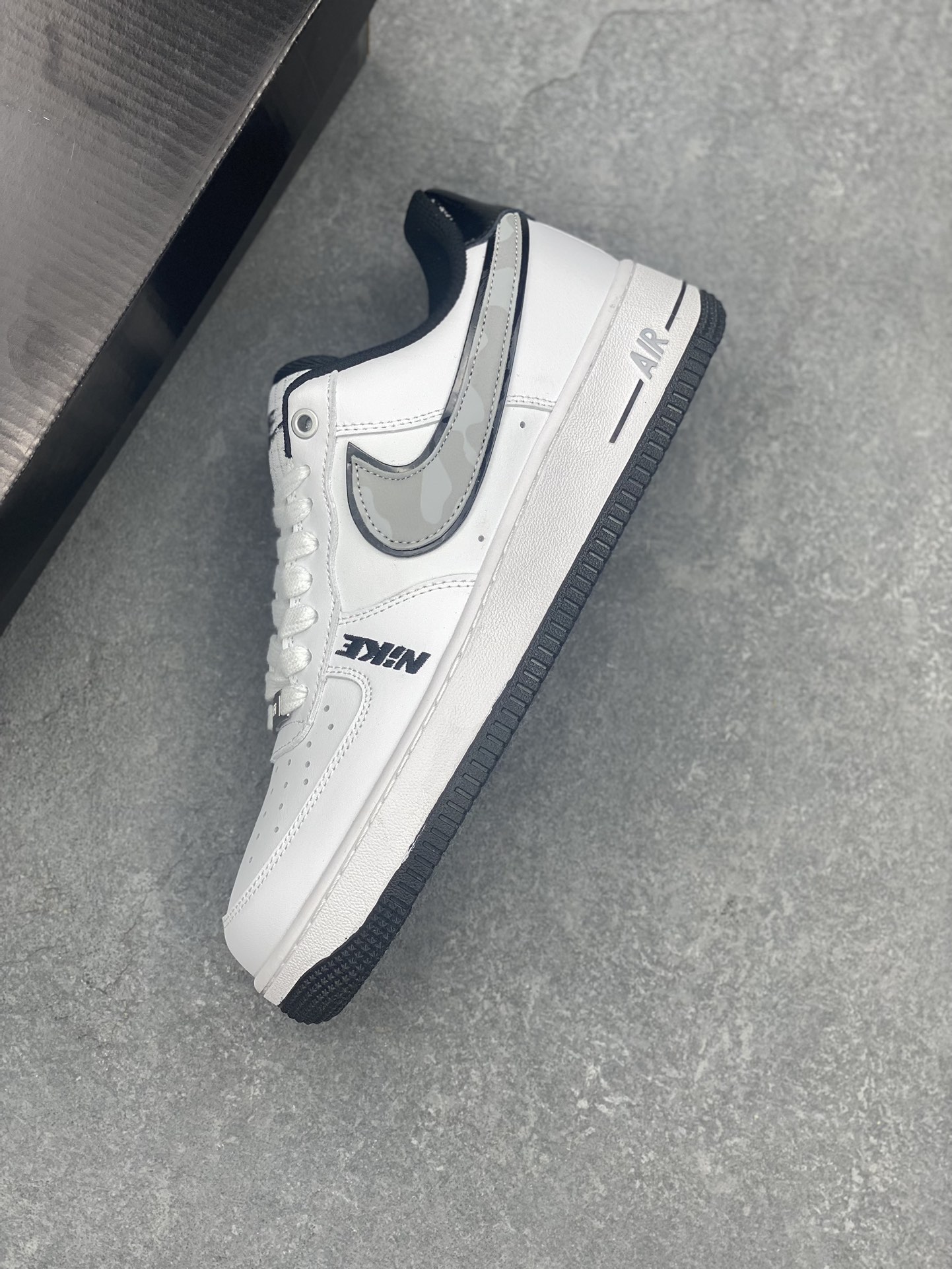 Nike Air Force 1 Low White Silver Swoosh Casual Sneakers DC8873-101 8 i1727993545 8432 7