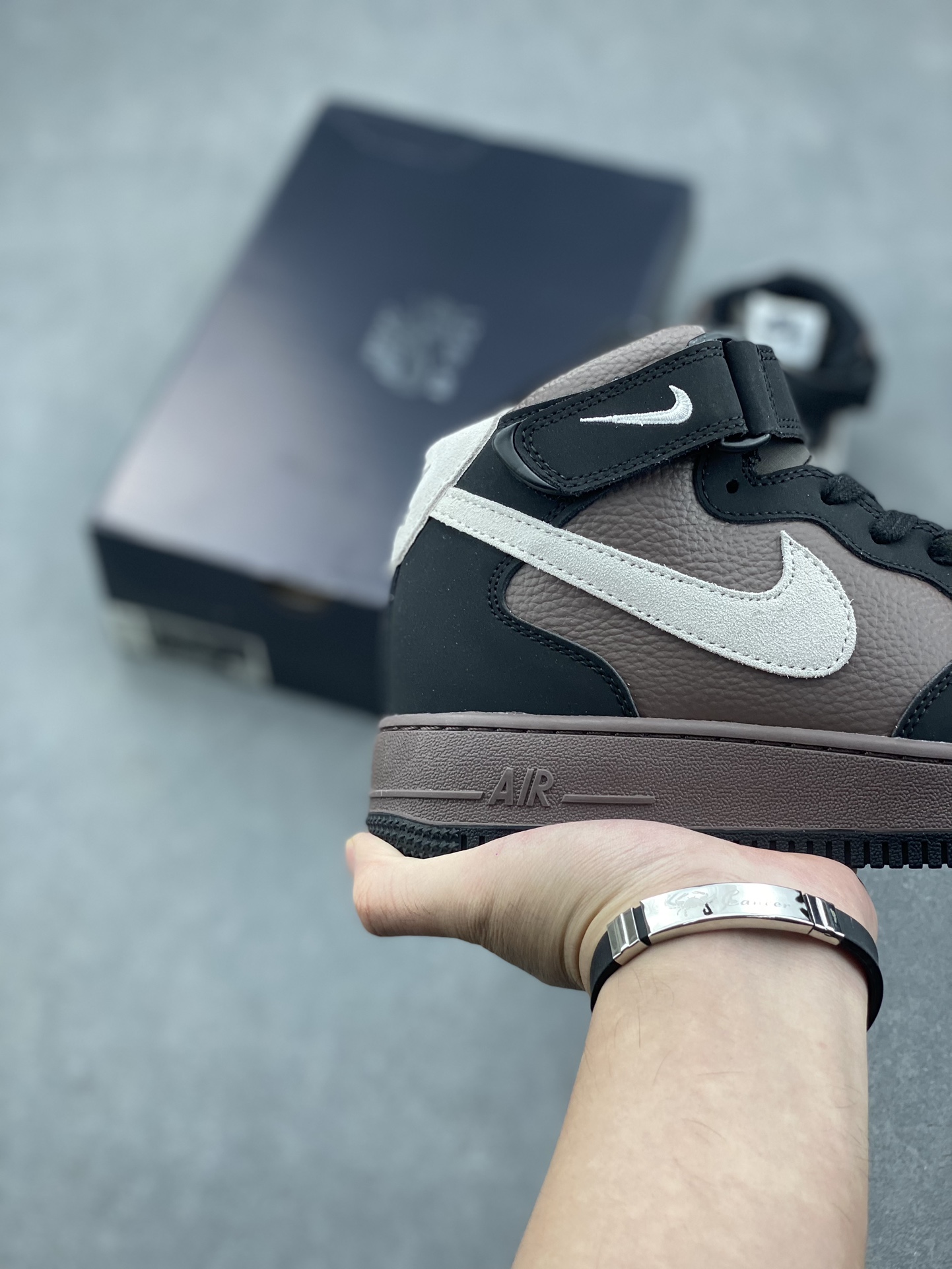 Nike Air Force 1 '07 Mid Casual Shoes - Versatile Comfort & Style DR0296-200 6 i1727993592 8284 0