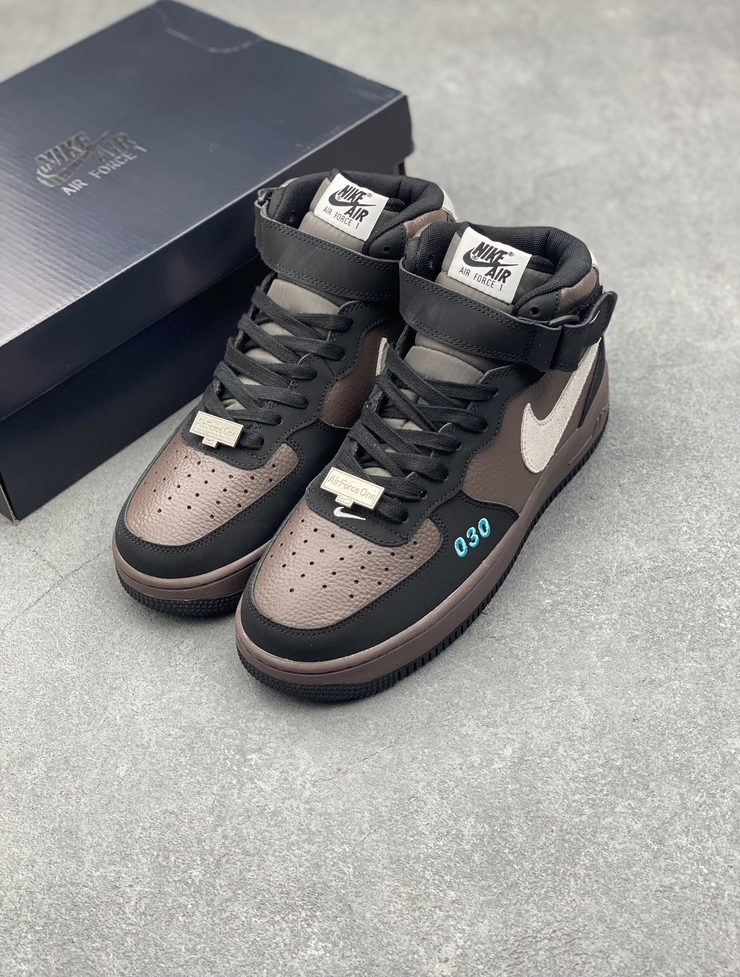 Nike Air Force 1 '07 Mid Casual Shoes - Versatile Comfort & Style DR0296-200 9 i1727993592 8925 0