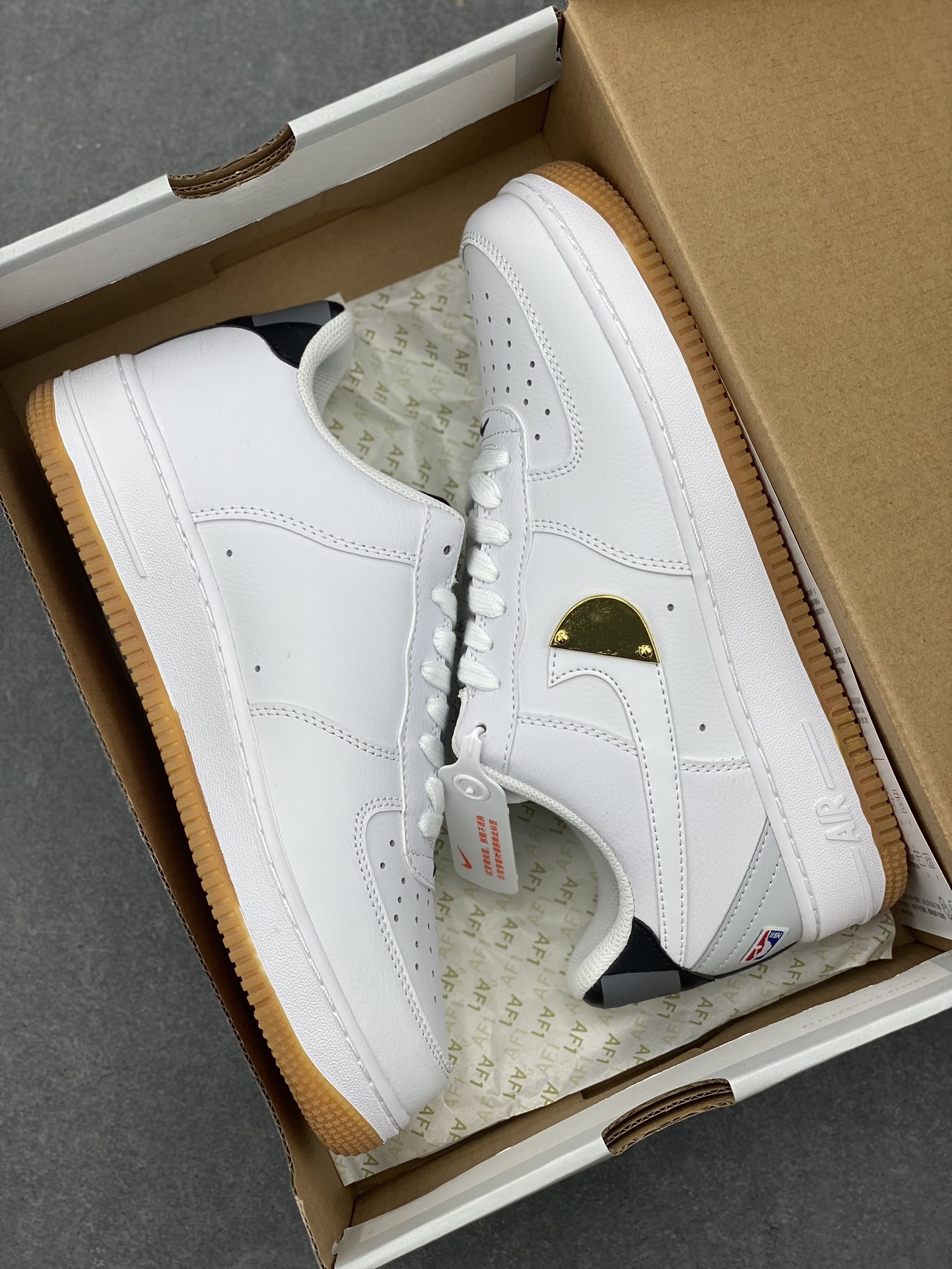 Nike Air Force 1 Low NBA White/Gold Sneakers - CT3842-100 10 i1727993707 2953 5