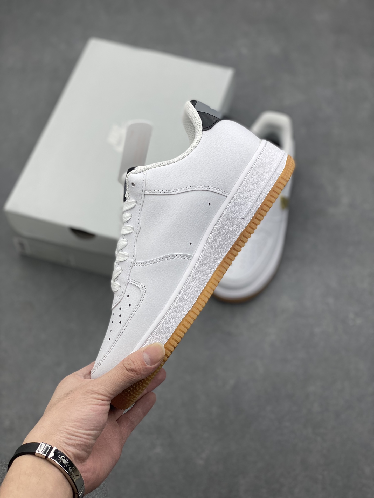 Nike Air Force 1 Low NBA White/Gold Sneakers - CT3842-100 4 i1727993707 3955 0
