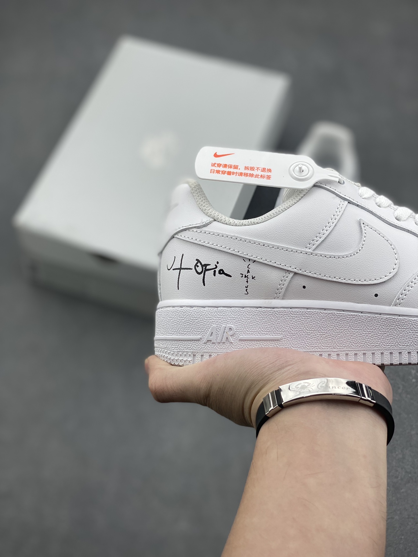 Nike Air Force 1 Low TS White Casual Sneakers - Style & Comfort Combined 6 i1727993827 3542 5