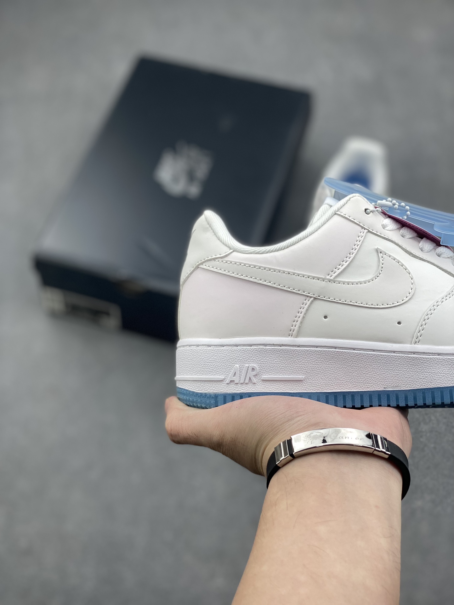 Nike Air Force 1 Low Heat Sensitive Color Changing Sneakers 6 i1727993918 6759 7