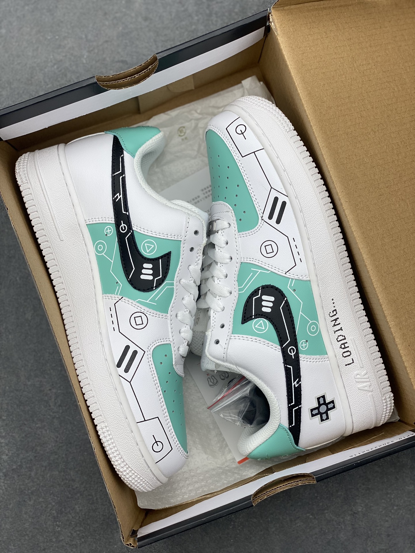 Nike Air Force 1 Low 'Electric Game' Casual Shoes CW2288-111 10 i1727993966 3743 0