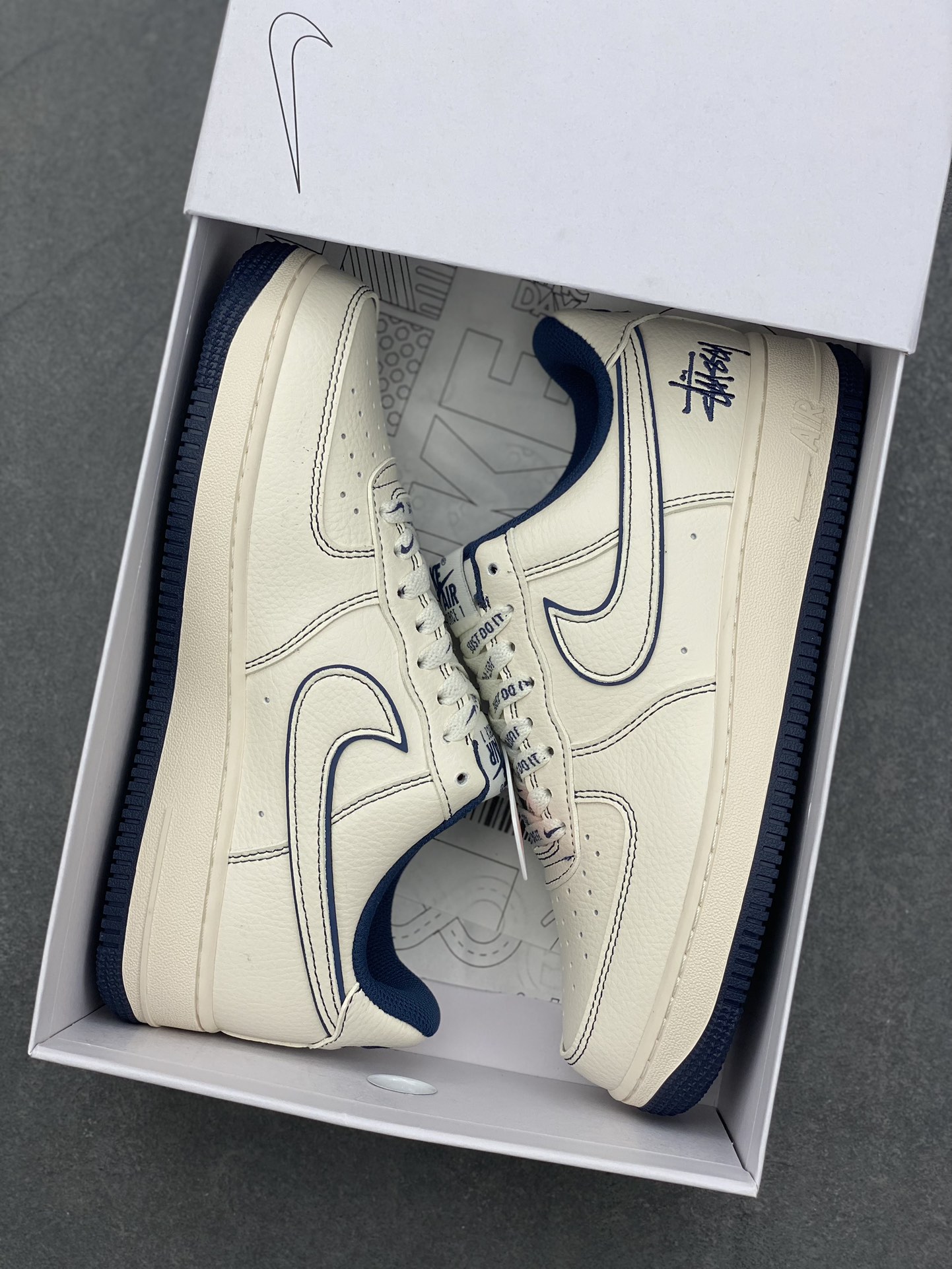 Nike Air Force 1 '07 Low Cream Sneakers with Stussy Logo - Unisex 10 i1728072267 1175 5
