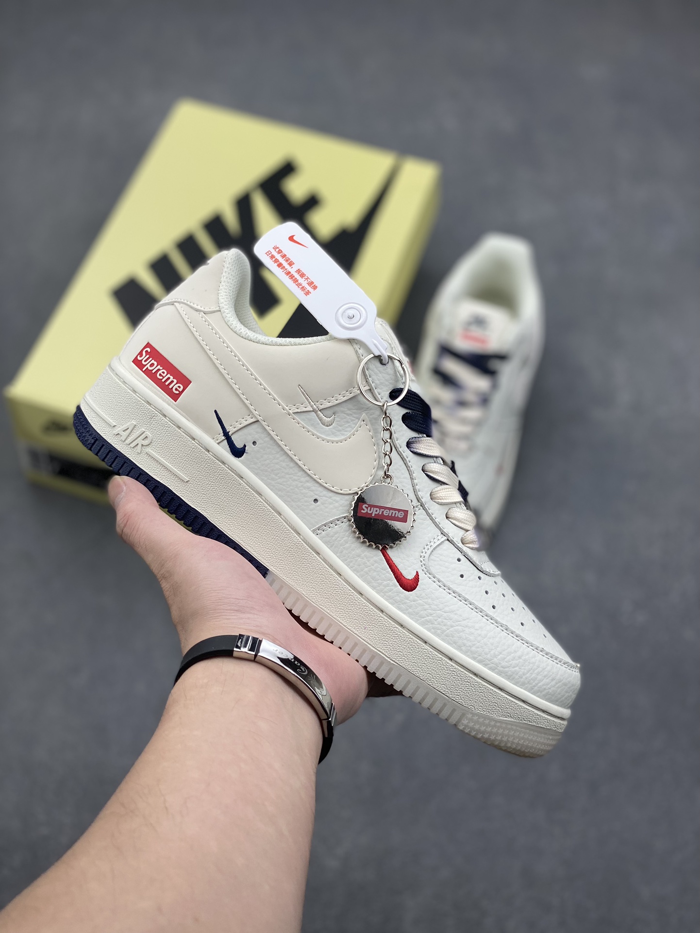 Nike Air Force 1 '07 Low Supreme White Blue Sneakers XZ6188-001 2 i1728072358 9694 6