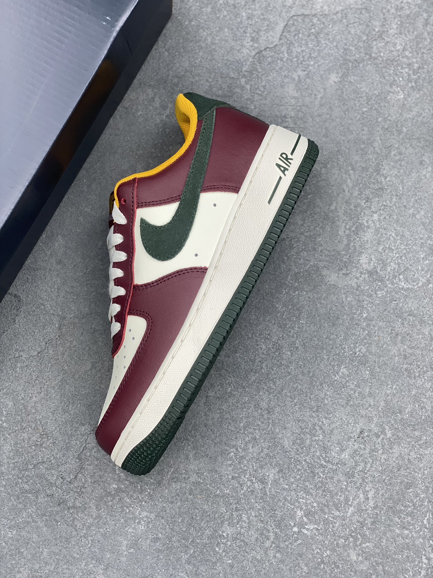 Nike Air Force 1 Low '07 - Burgundy/Green Accent - Classic Comfort & Style 8 i1728072715 4179 0