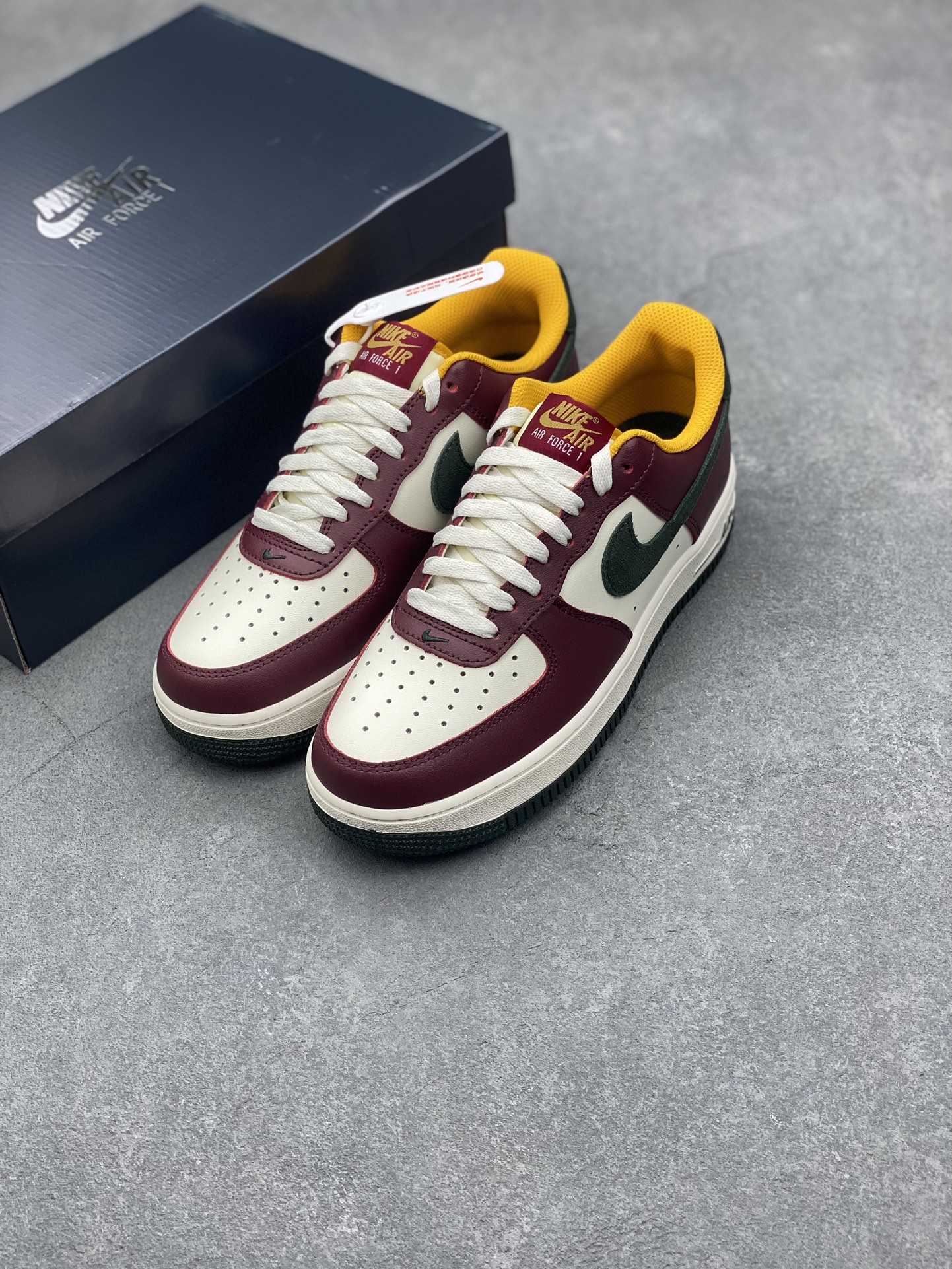 Nike Air Force 1 Low '07 - Burgundy/Green Accent - Classic Comfort & Style 9 i1728072716 1638 0