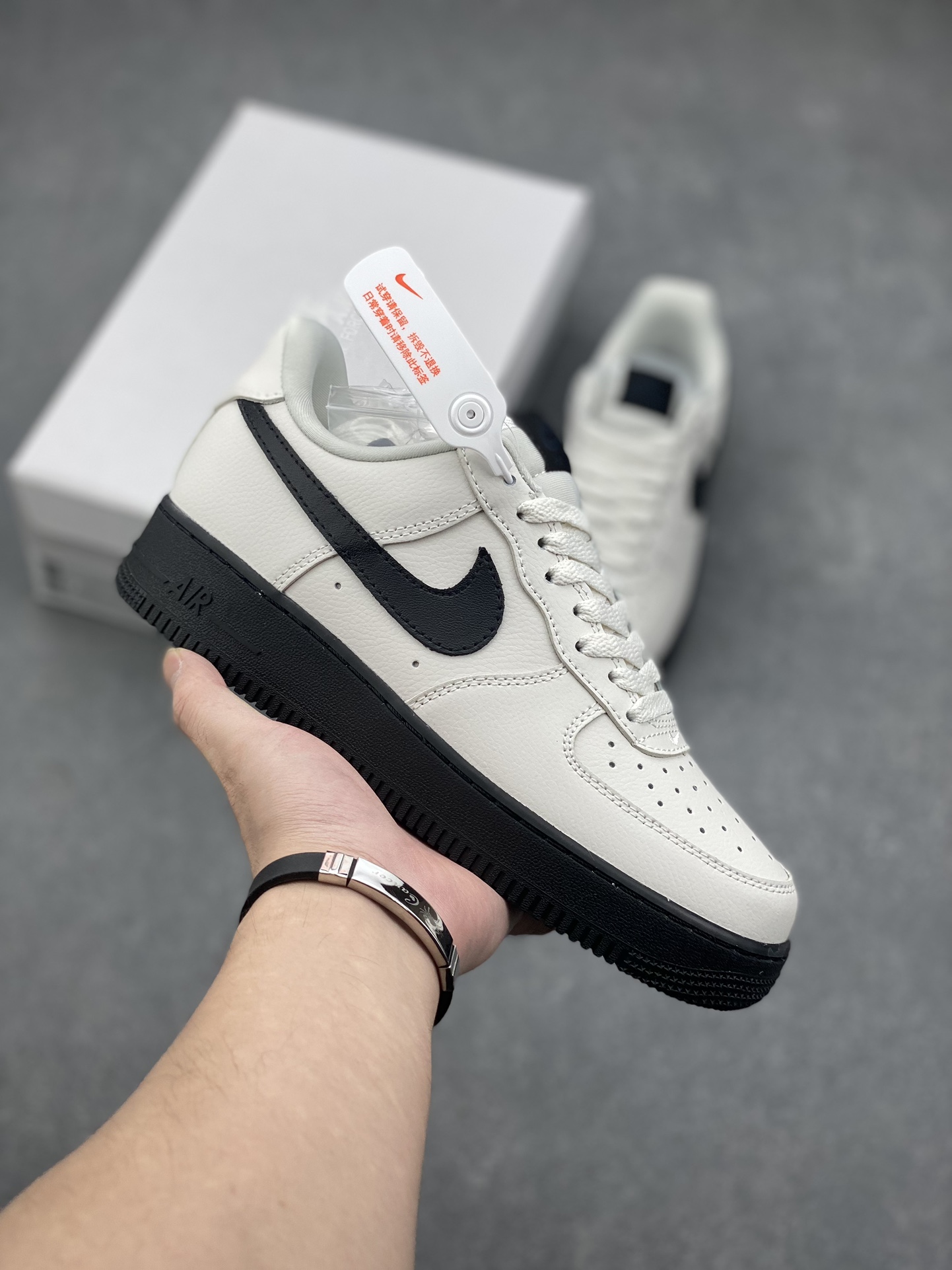 Nike Air Force 1 Low White Black: Original Design, Comfortable, Durable 2 i1728072774 2472 7