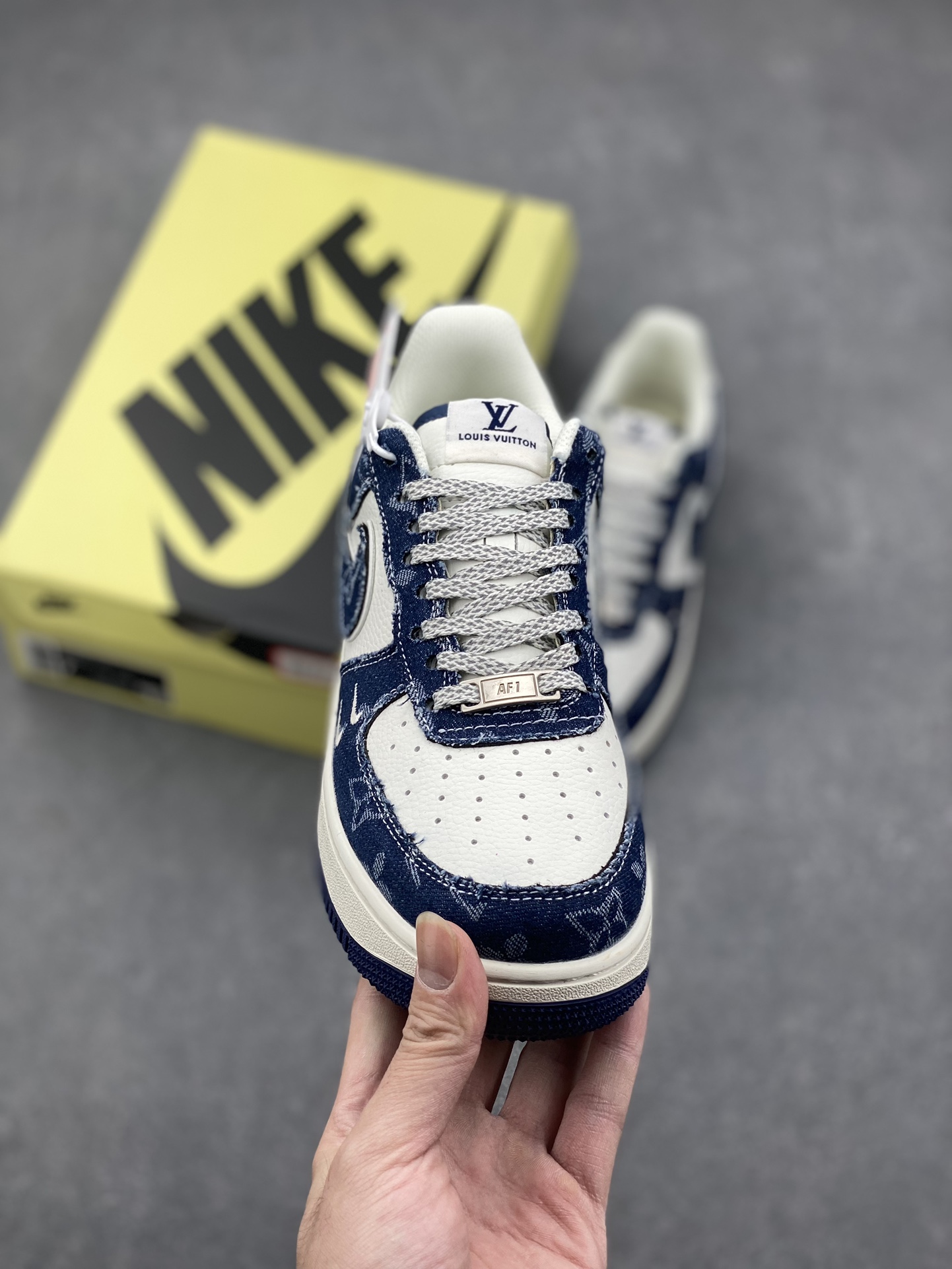 Nike Air Force 1 '07 Low 'Louis Vuitton' Deep Sea Blue Sneakers 3 i1728073007 7954 4