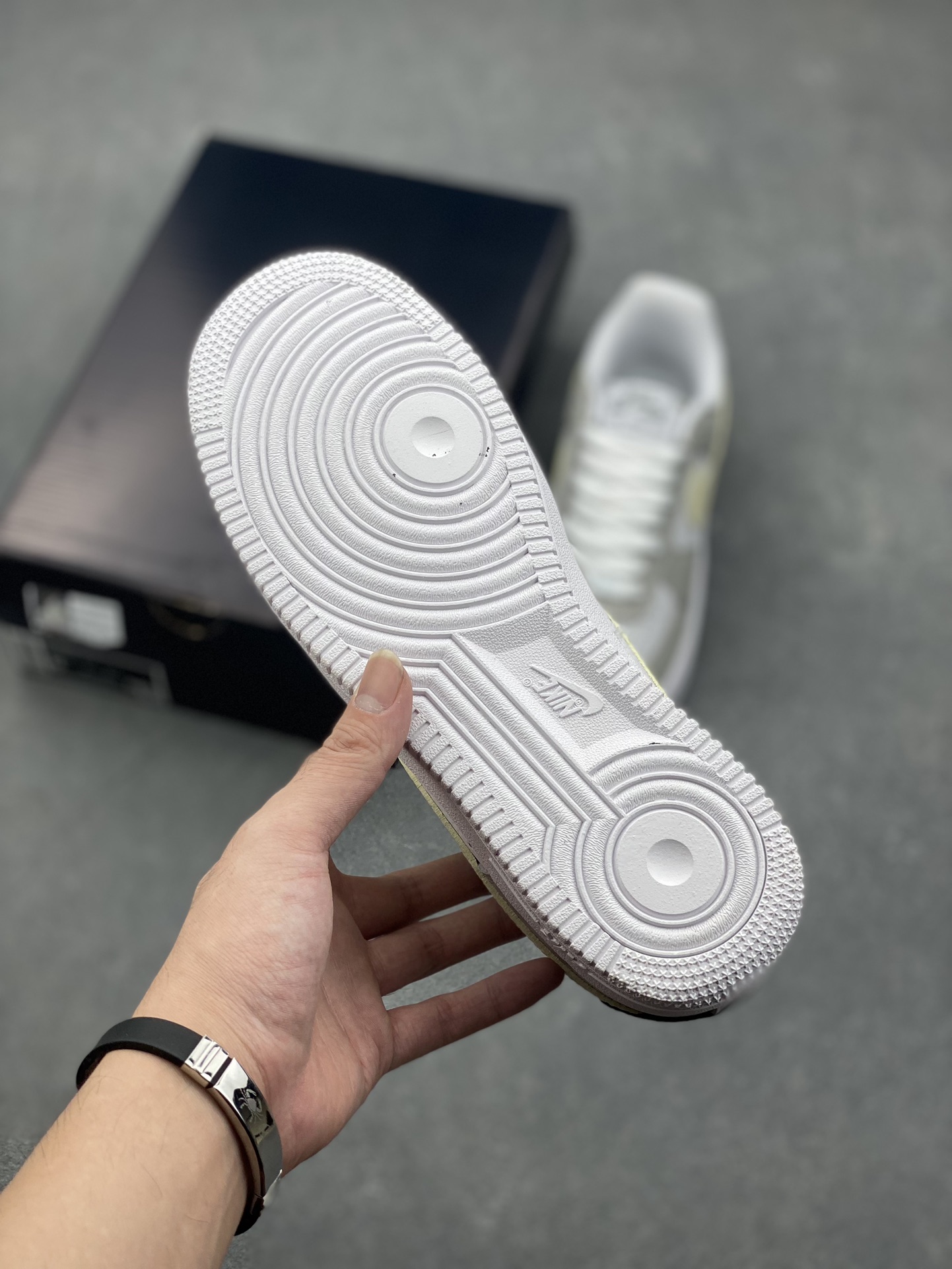 Nike Air Force 1 Low Casual Shoes Authentic Design, Comfortable and Stylish 7 i1728161549 1693 0
