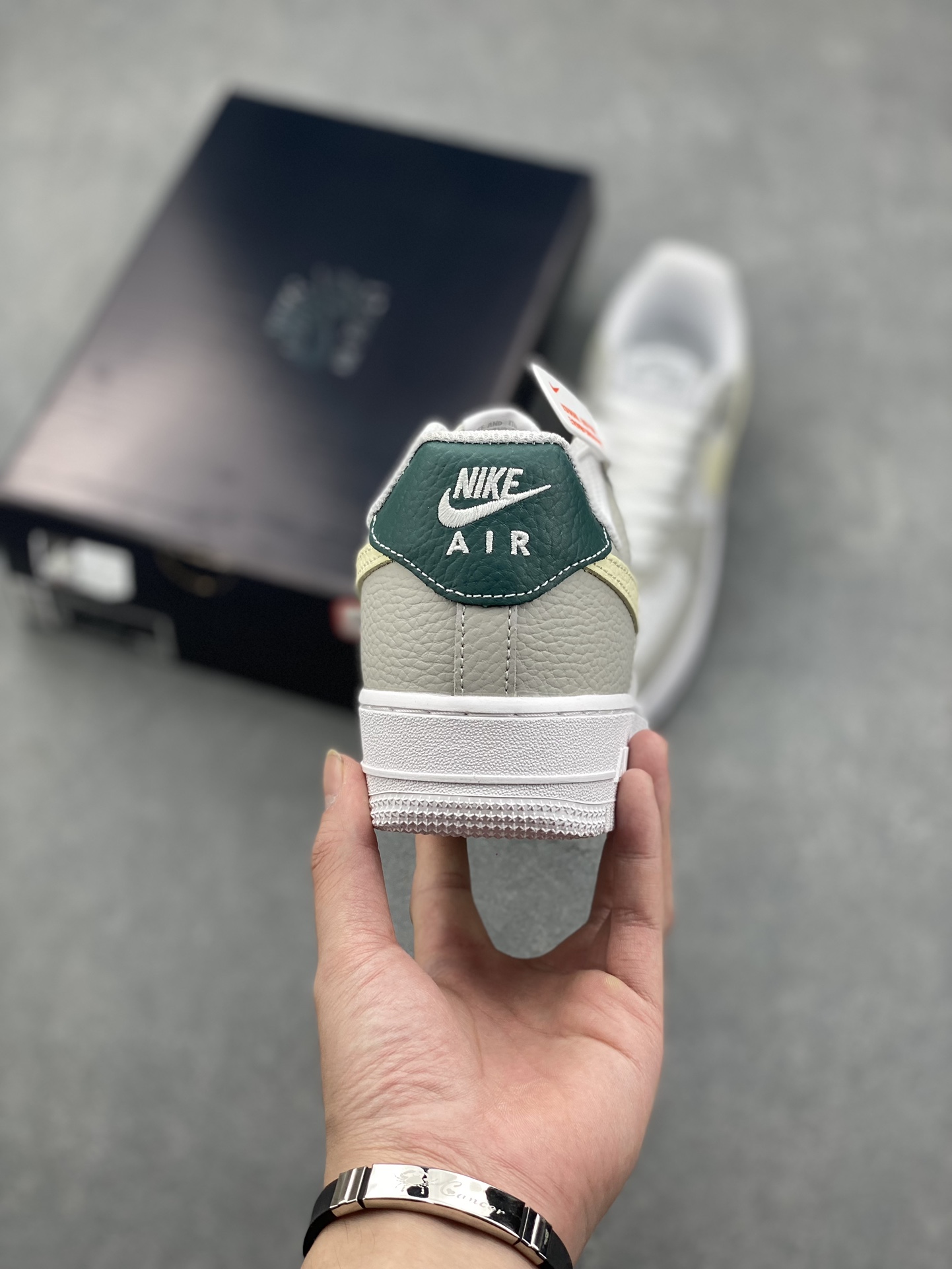 Nike Air Force 1 Low Casual Shoes Authentic Design, Comfortable and Stylish 5 i1728161549 3317 4