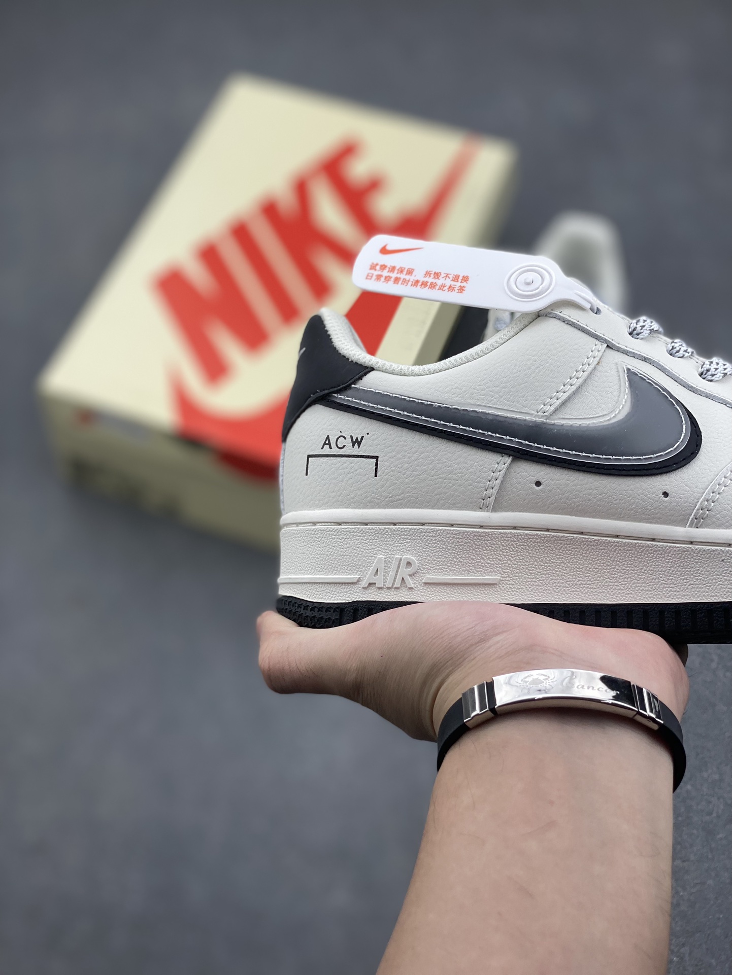 Nike Air Force 1 Low 07 ACW White Black Sneakers Authentic Low-Top 6 i1728161939 8030 8