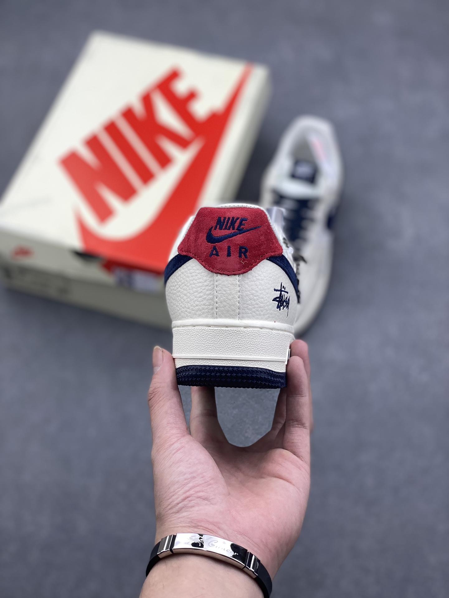 Nike Air Force 1 '07 Low Stussy Collaboration - Premium Comfort and Style 5 i1728162065 707 2