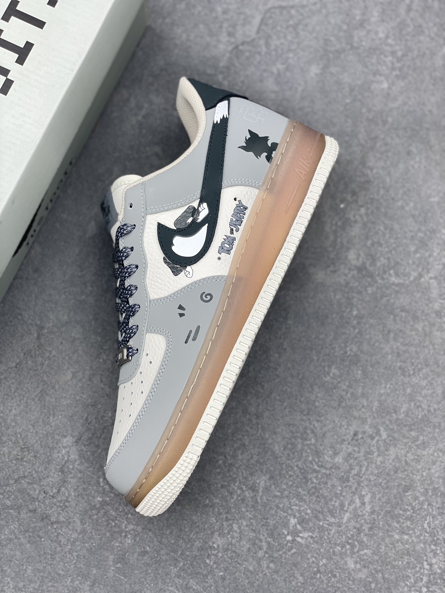 Nike Air Force 1 '07 Low Tom and Jerry Custom Casual Sneakers CW1888-806 8 i1728162185 3553 0