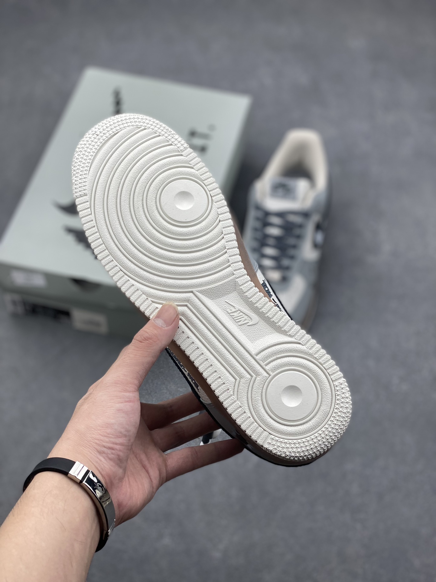 Nike Air Force 1 '07 Low Tom and Jerry Custom Casual Sneakers CW1888-806 7 i1728162185 5335 3
