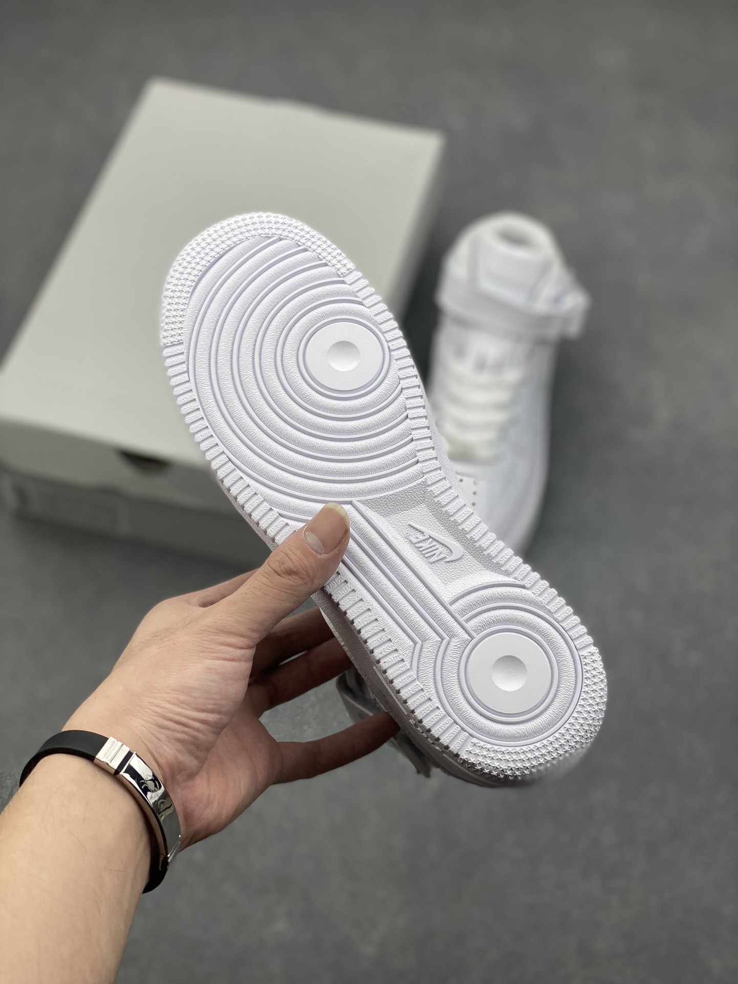 Nike Air Force 1 Mid 'White' Leather Upper, Cushioned Midsole - Style CW2289-111 7 i1728162473 897 7