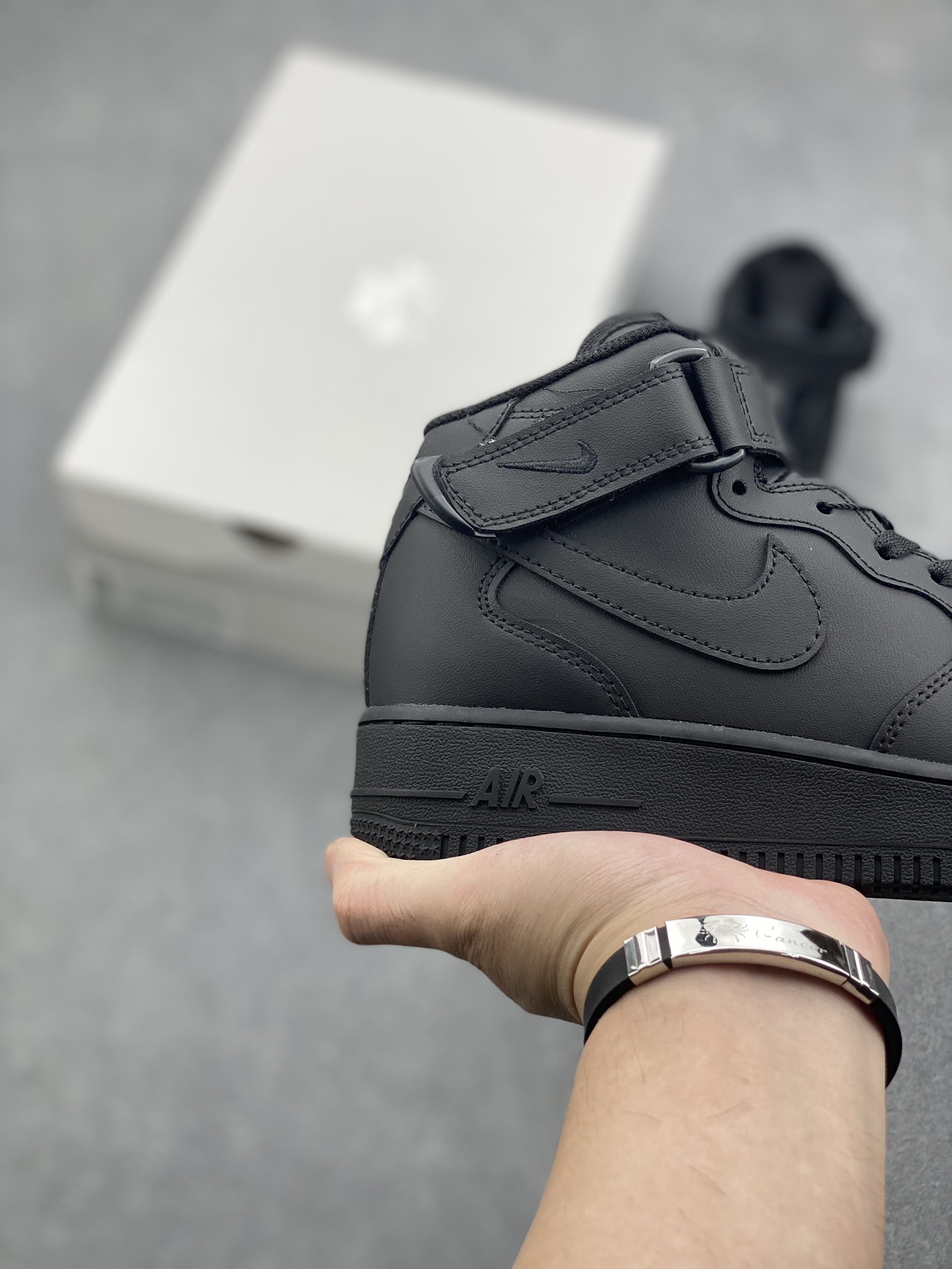 Nike Air Force 1 Low 'Black' Mid-Top Leather Sneakers - Style 315123-001 6 i1728162518 2736 0