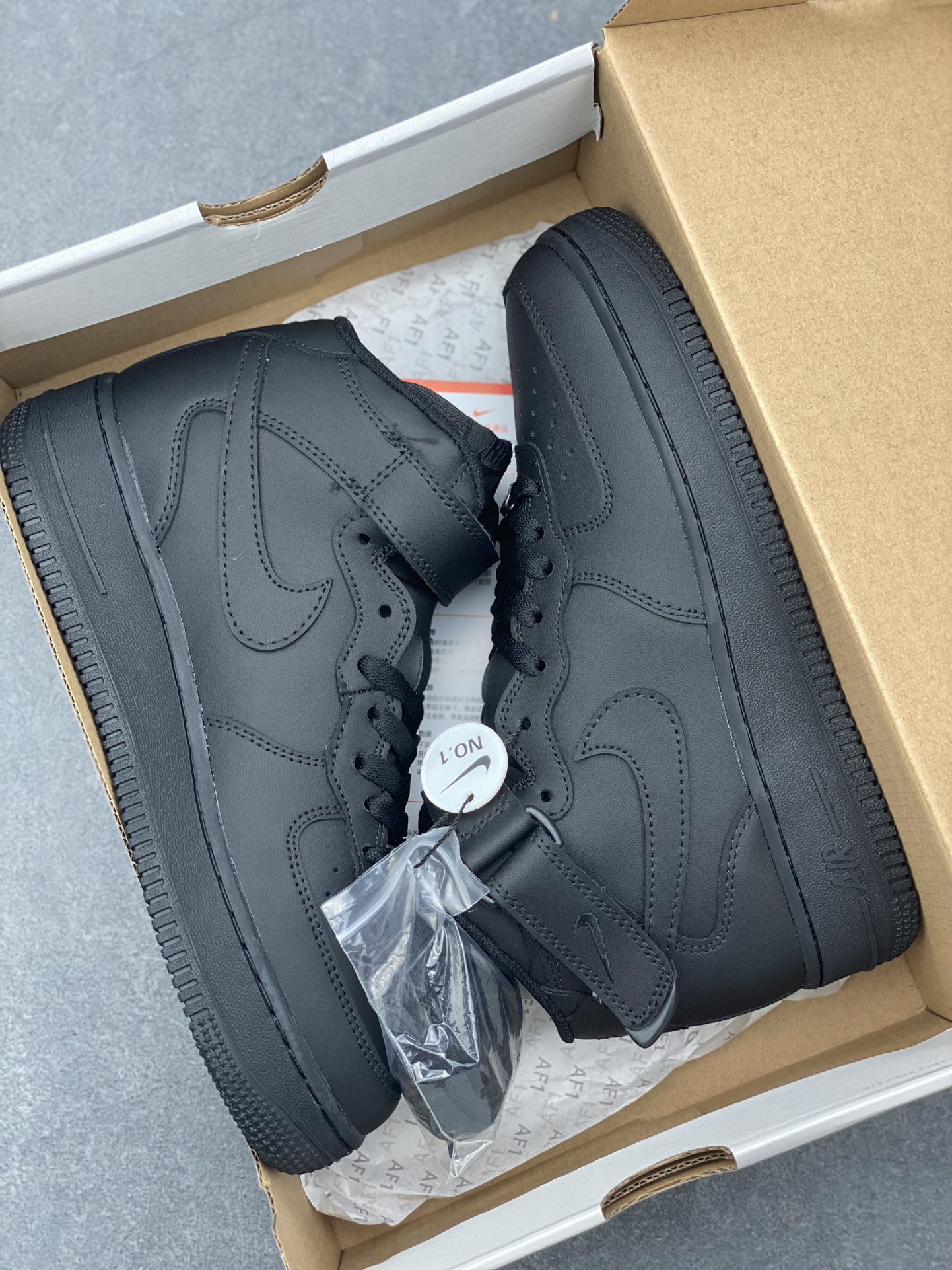 Nike Air Force 1 Low 'Black' Mid-Top Leather Sneakers - Style 315123-001 10 i1728162518 7964 4