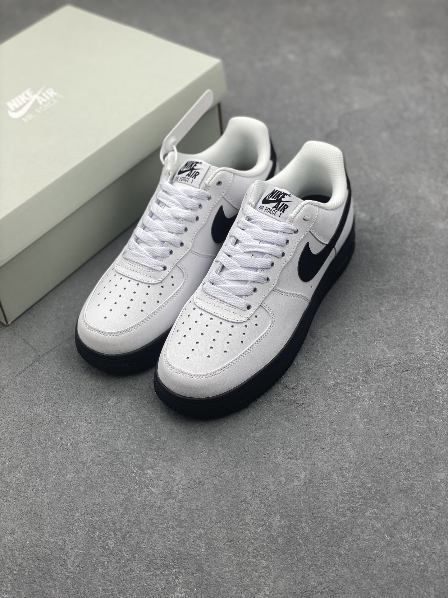 Nike Air Force 1 Low University Black Casual Shoes CV7663-101 9 i1728250409 8240 4