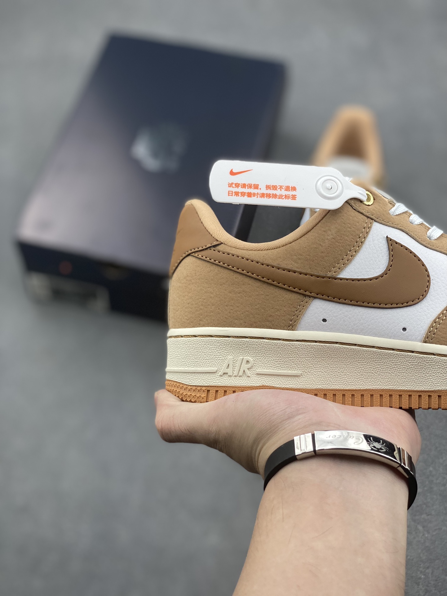 Nike Air Force 1 Low '07: Chocolate Bliss Edition - Iconic Style, Supreme Comfort 6 i1728251456 4027 1