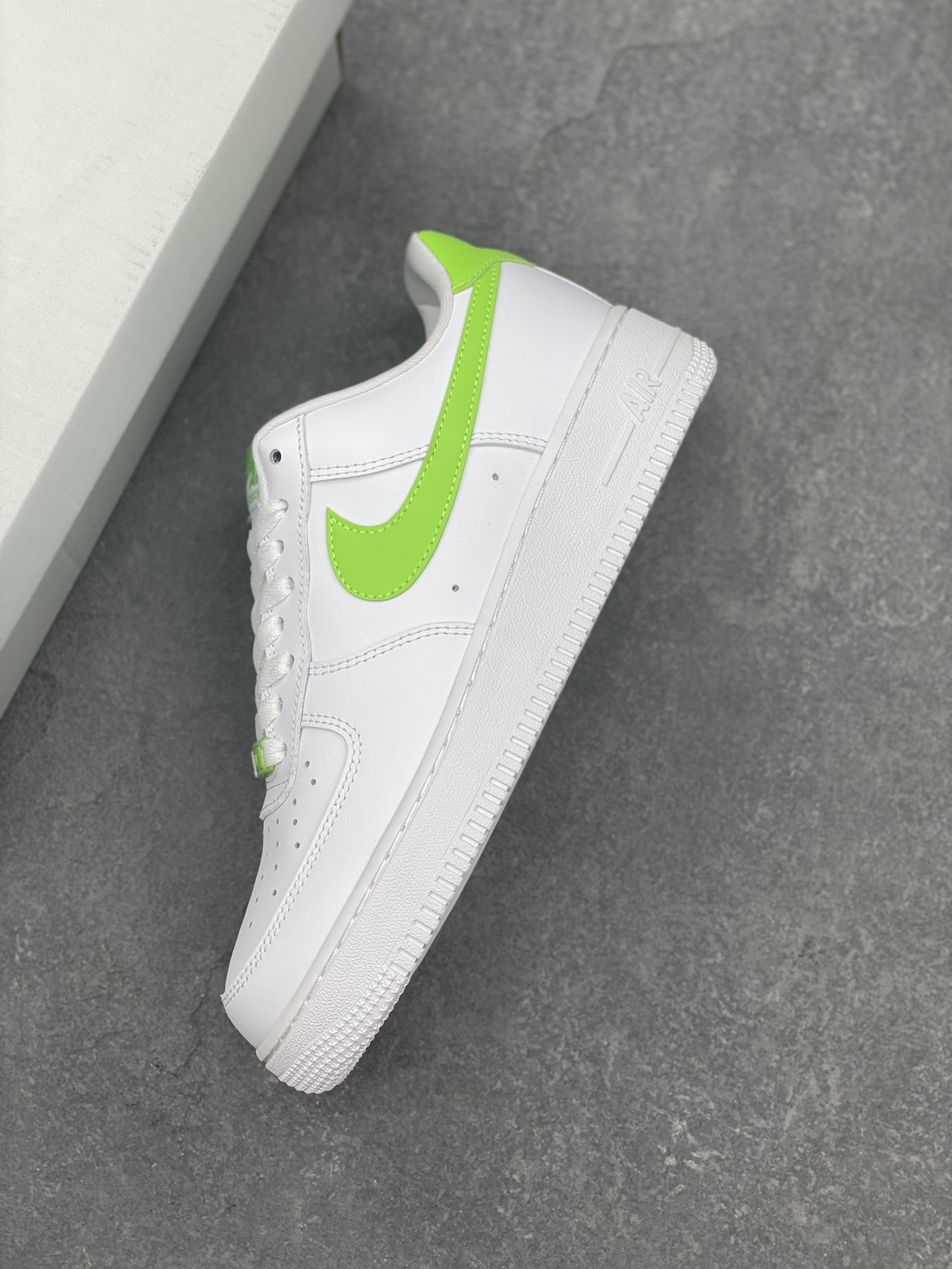 Nike Air Force 1 Low '07 White Lime Casual Sneakers DD8959-112 8 i1728251576 9772 0