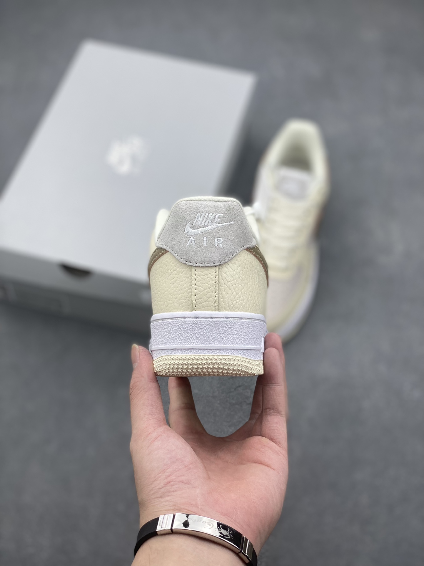 Nike Air Force 1 '07 Low Casual Shoes FB8483-100 - Beige/Brown 5 i1728252347 6387 0