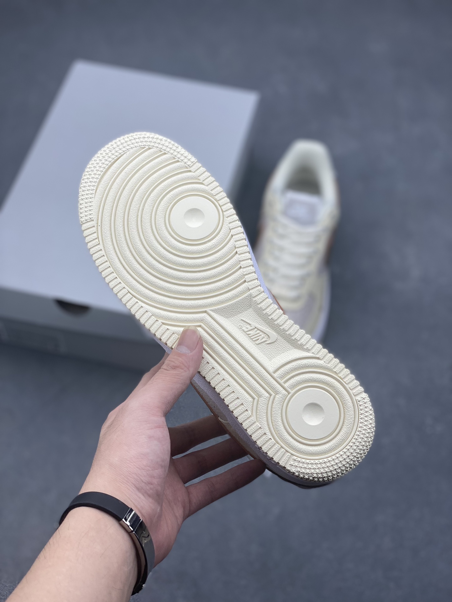 Nike Air Force 1 '07 Low Casual Shoes FB8483-100 - Beige/Brown 7 i1728252347 7150 1