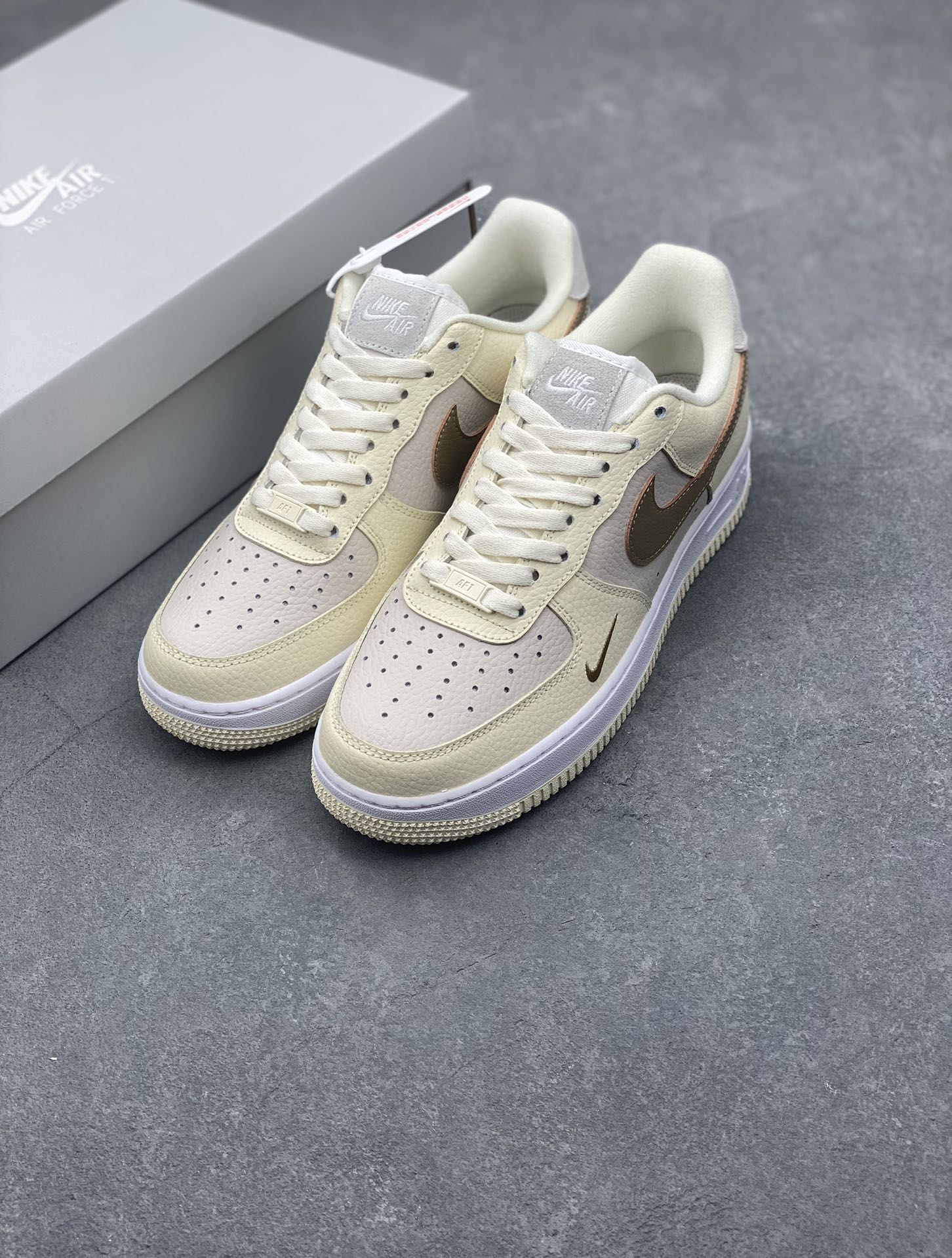 Nike Air Force 1 '07 Low Casual Shoes FB8483-100 - Beige/Brown 9 i1728252348 4451 6