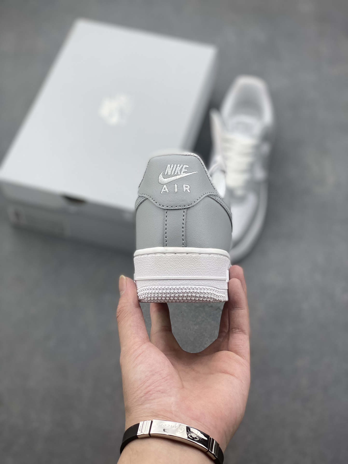 Nike Air Force 1 '07 Low-Top Casual Sneakers - Grey/White, FD9763-101 5 i1728252394 1877 5