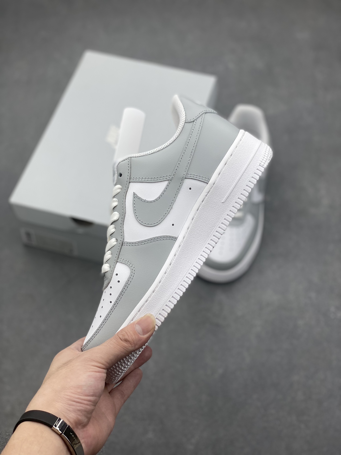 Nike Air Force 1 '07 Low-Top Casual Sneakers - Grey/White, FD9763-101 4 i1728252394 6463 4