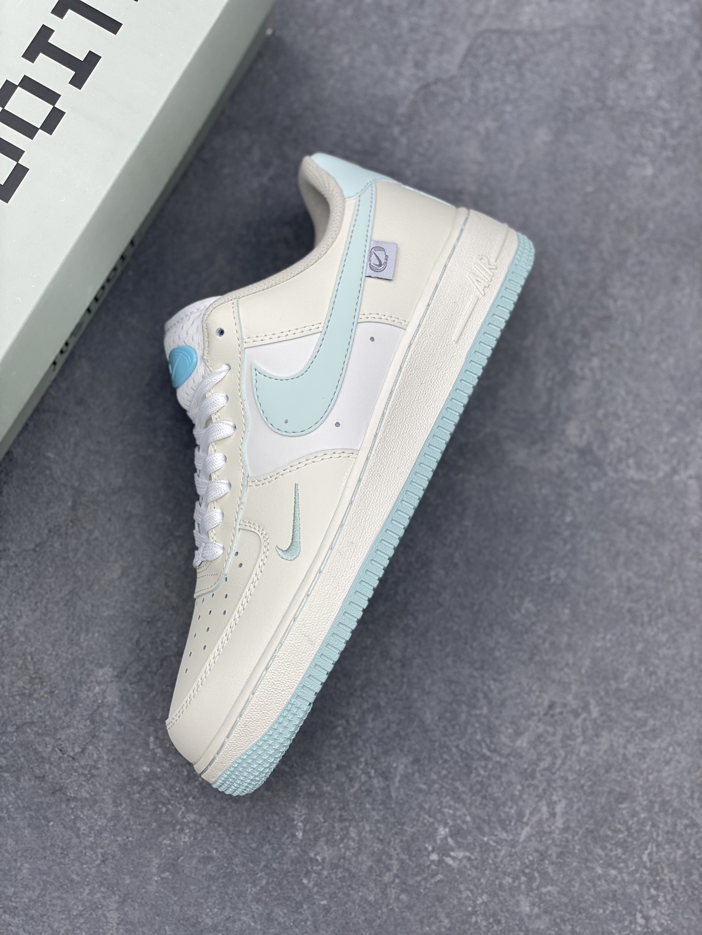 Nike Air Force 1 '07 Low Floating Ice FB1839-211 Women's Casual Shoes 8 i1728670937 6586 3