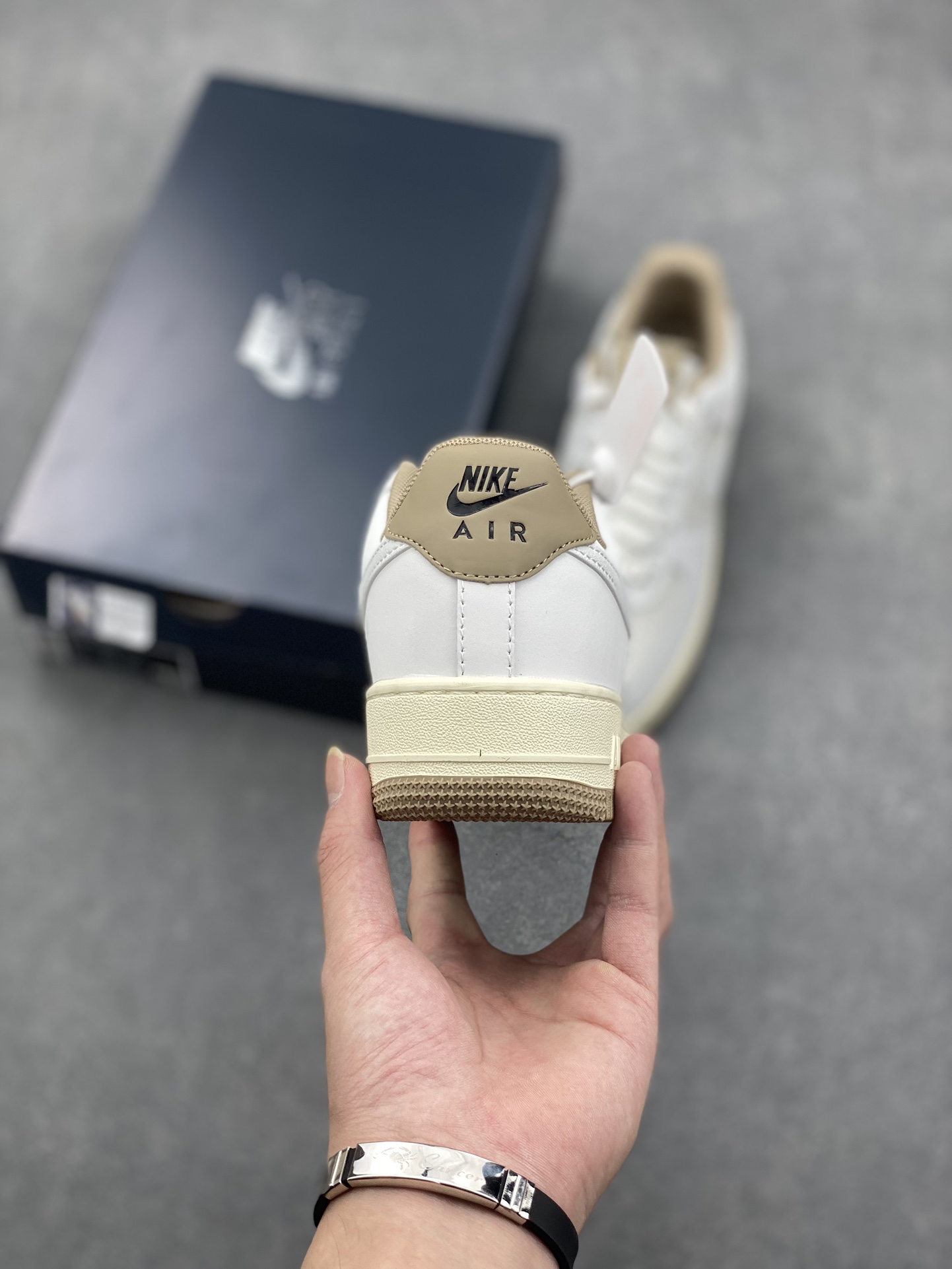 Nike Air Force 1 Low '07 Mesh Khaki Sneakers - FZ5225-100 5 i1728762352 5641 0