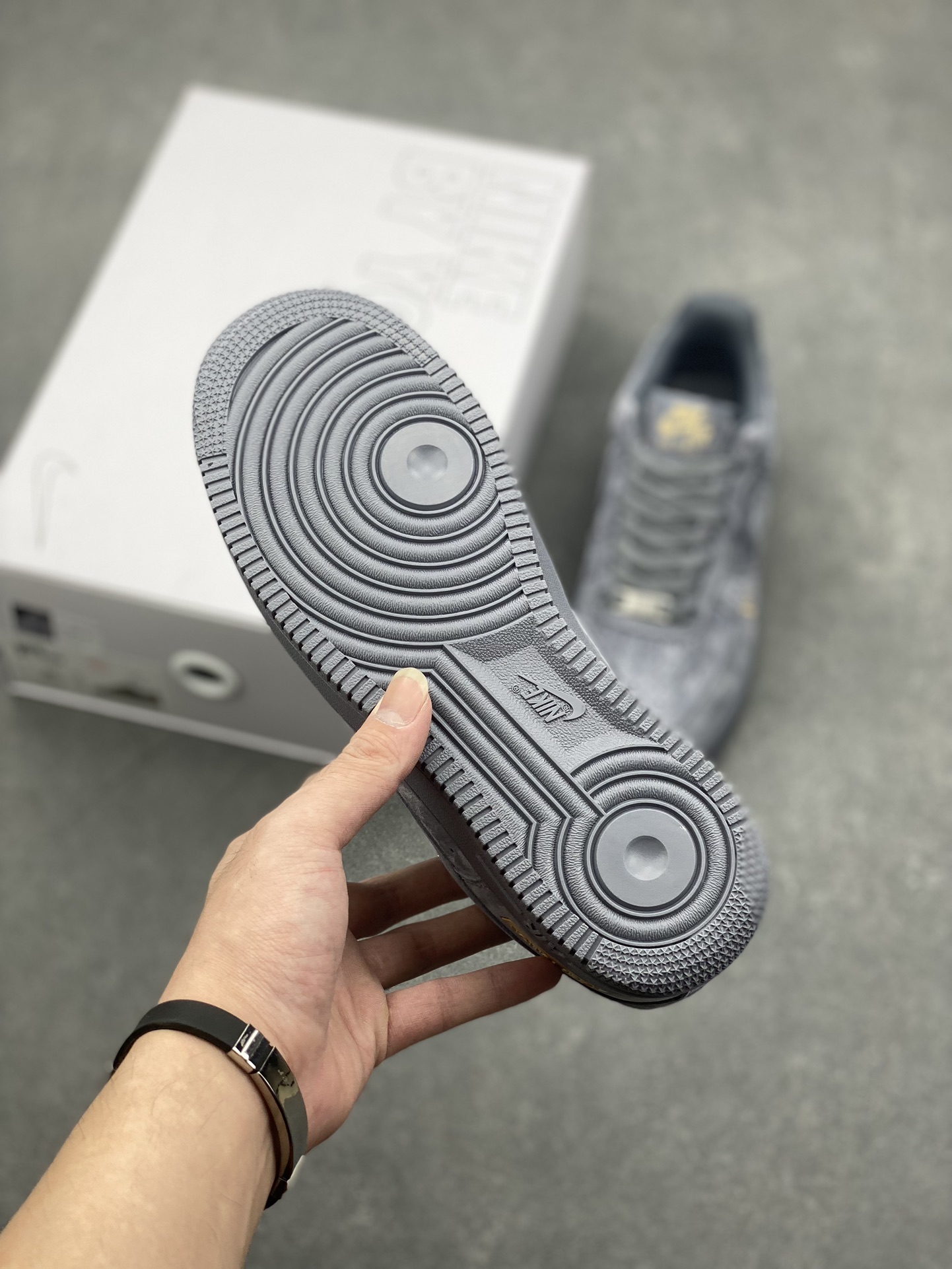 Nike Air Force 1 '07 Low Louis Vuitton Custom Gray Casual Sneakers 7 i1729103759 2278 4
