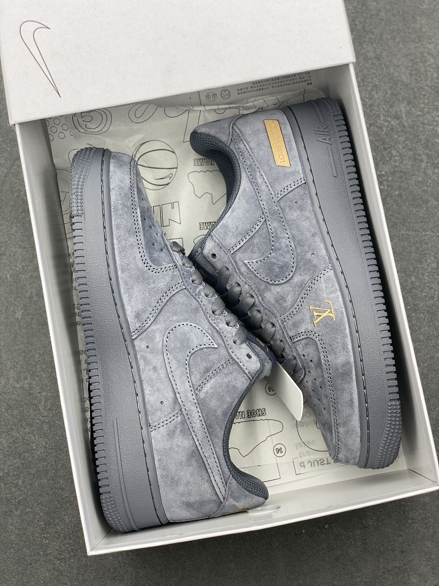 Nike Air Force 1 '07 Low Louis Vuitton Custom Gray Casual Sneakers 10 i1729103759 9057 0
