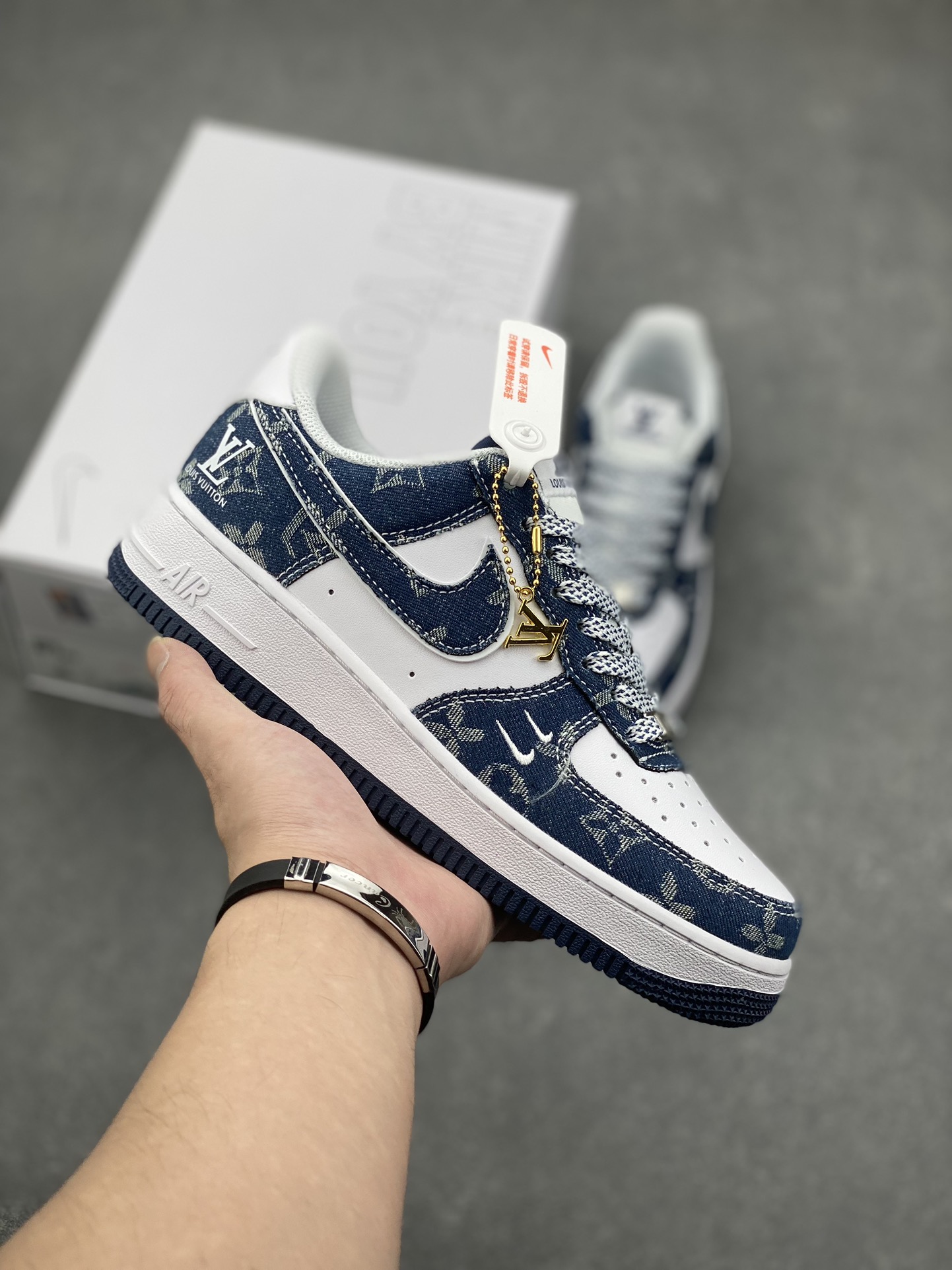 Nike Air Force 1 '07 Low Custom Louis Vuitton Casual Sneakers 2 i1729103800 3533 5