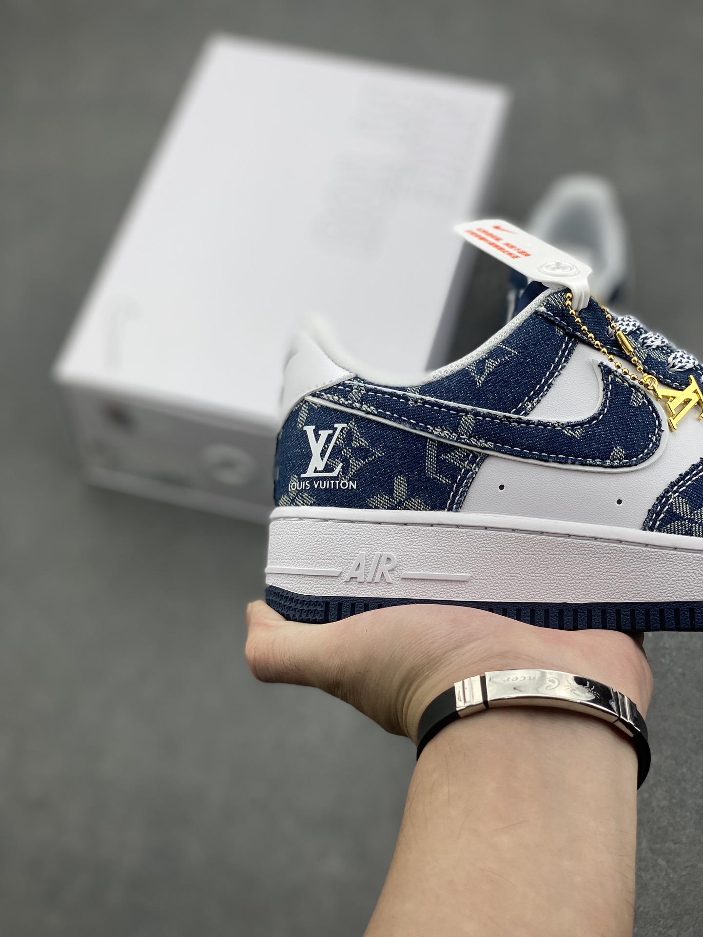 Nike Air Force 1 '07 Low Custom Louis Vuitton Casual Sneakers 6 i1729103800 8658 4