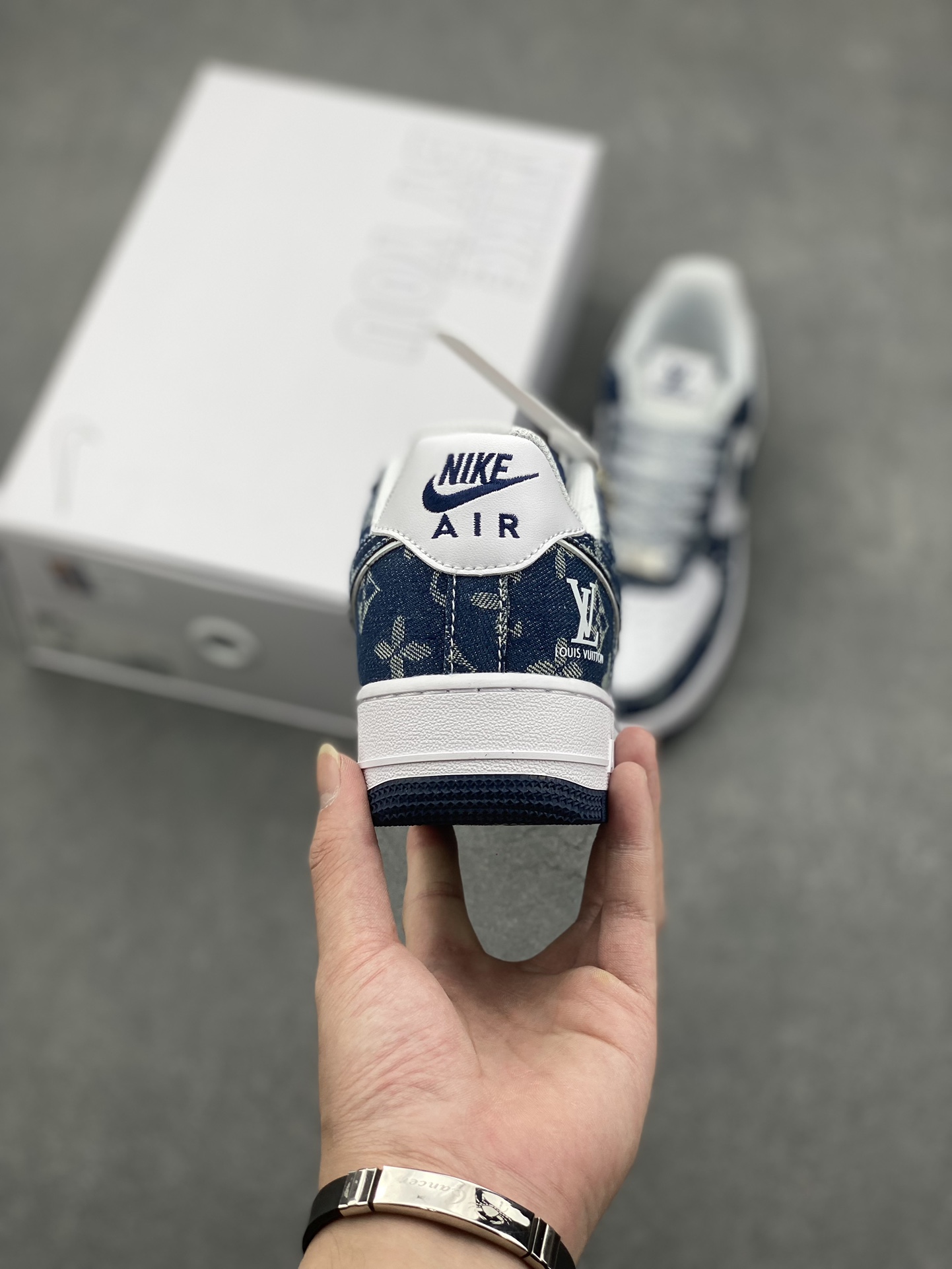 Nike Air Force 1 '07 Low Custom Louis Vuitton Casual Sneakers 5 i1729103800 9929 6