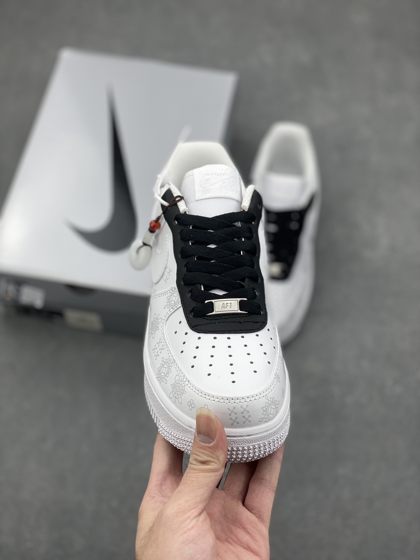 Nike Air Force 1 Low '07 White Silk Chinese Style Sneakers 3 i1729104077 7739 3