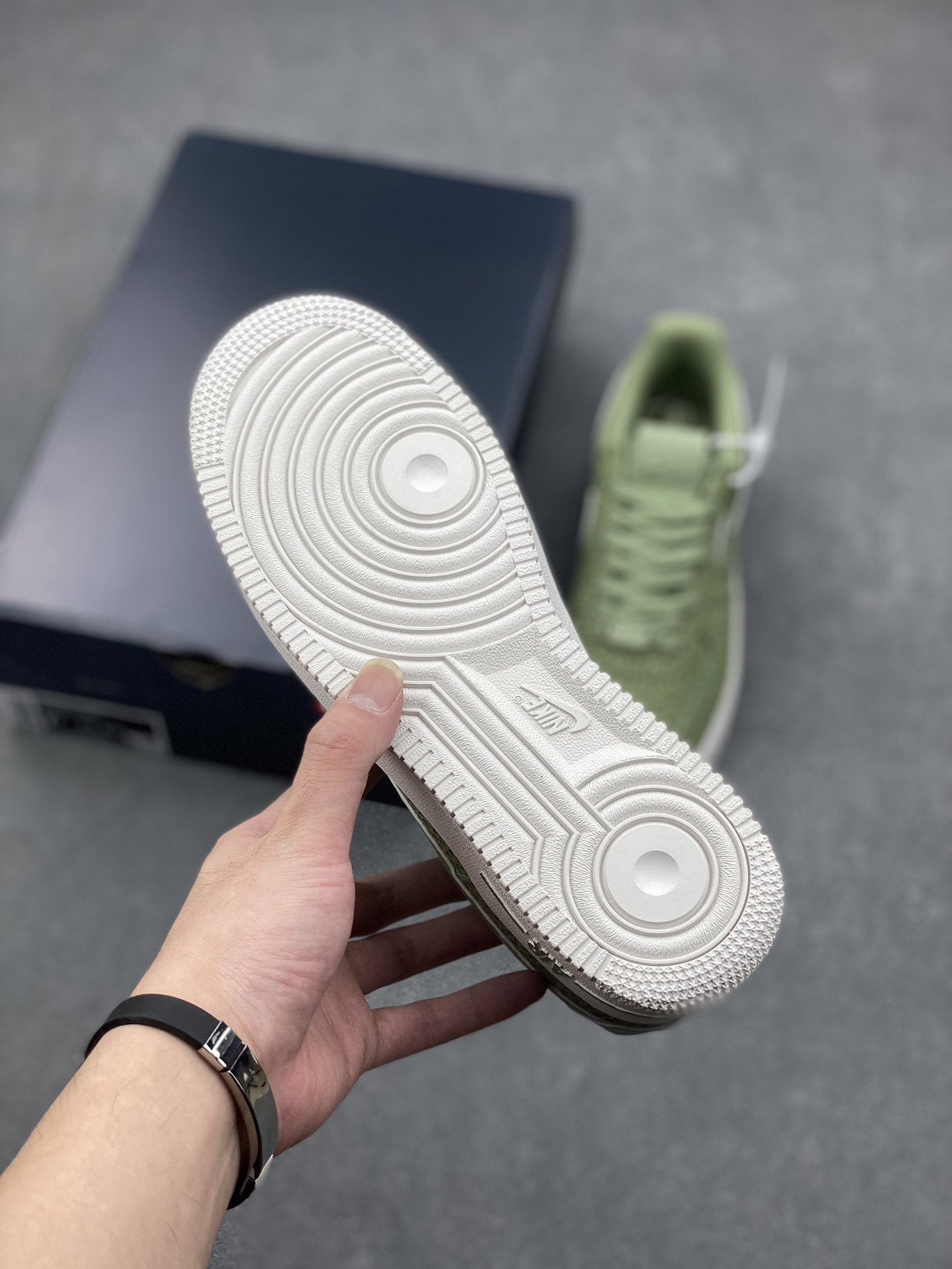 Nike Air Force 1 '07 Low Olive Green Casual Sneakers CW2288-017 7 i1729104121 8363 1