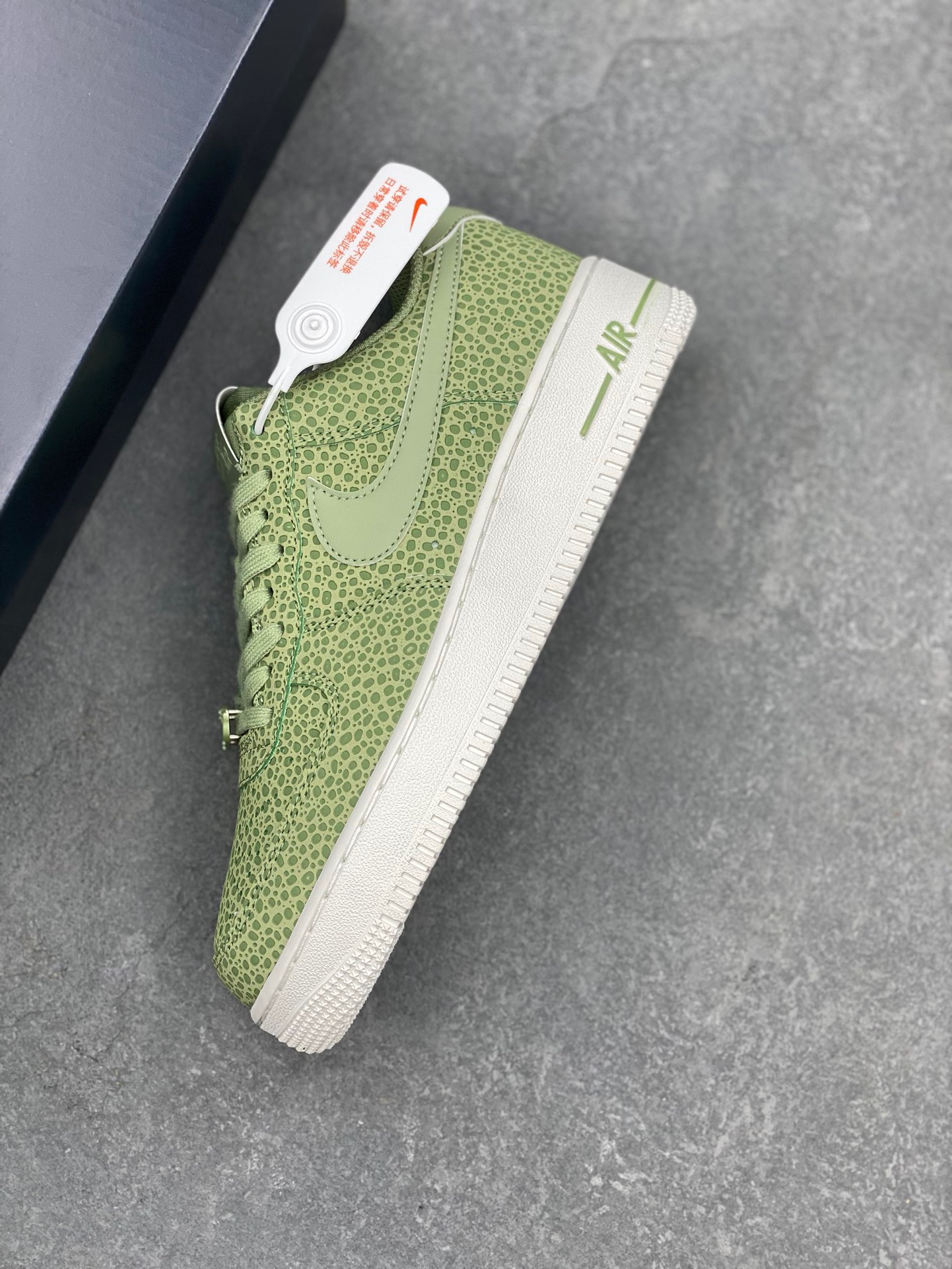 Nike Air Force 1 '07 Low Olive Green Casual Sneakers CW2288-017 8 i1729104142 3939 0