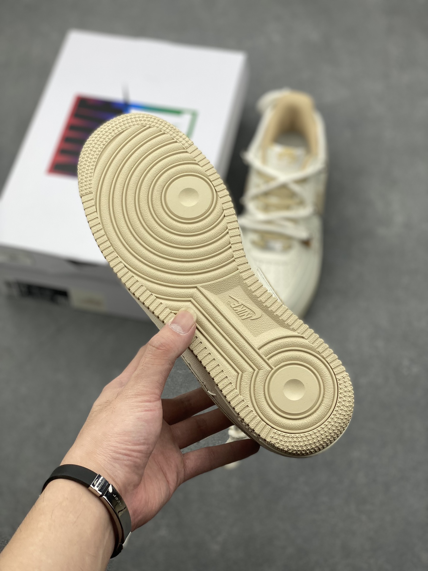 Nike Air Force 1 Low x Capybara "Pearl Girl" Sneakers - Limited Edition 7 i1729104351 7653 0