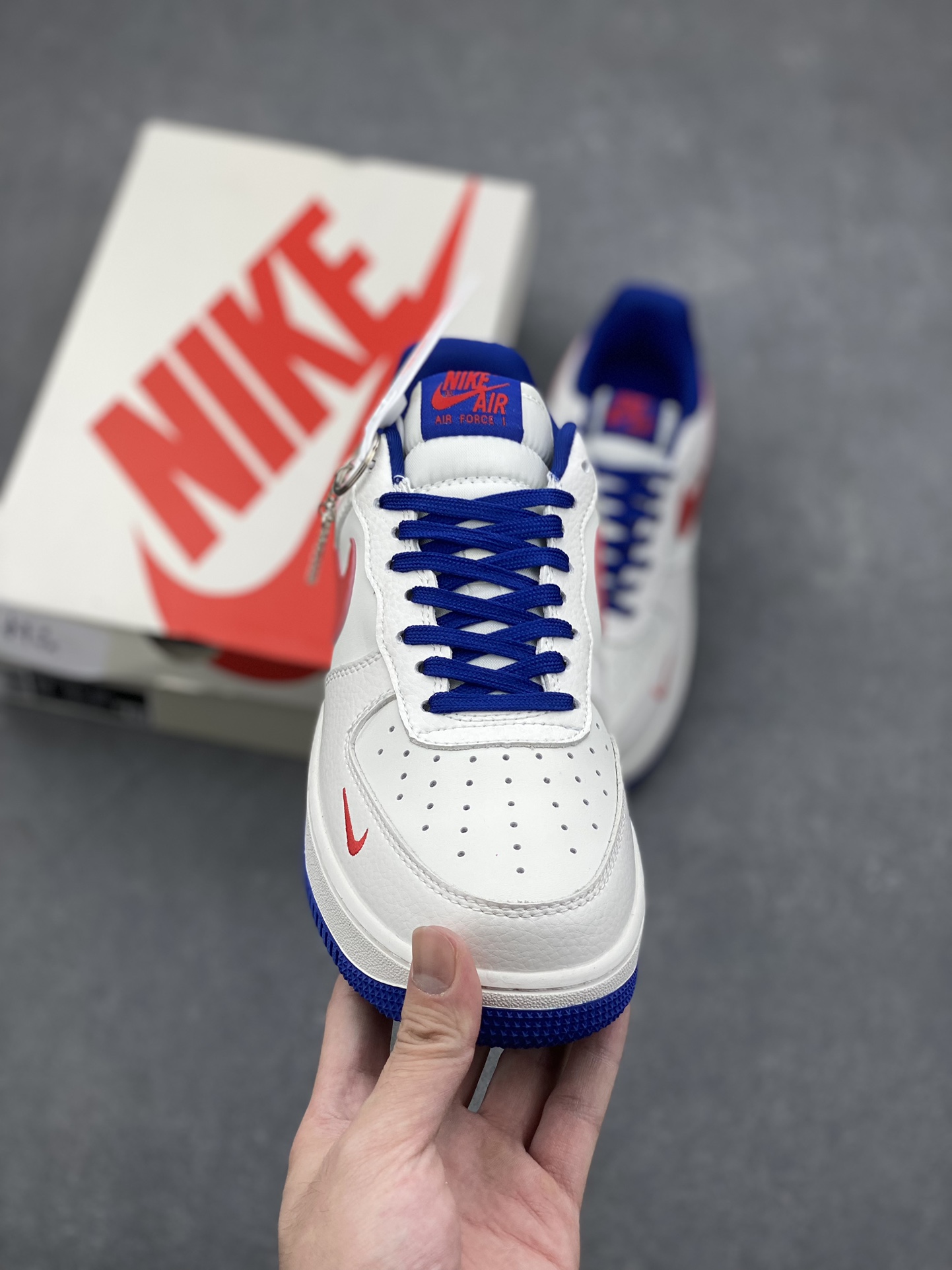 Nike Air Force 1 '07 Low White/Red/Blue Men's Sneakers, Limited Edition 3 i1729268530 2912 1