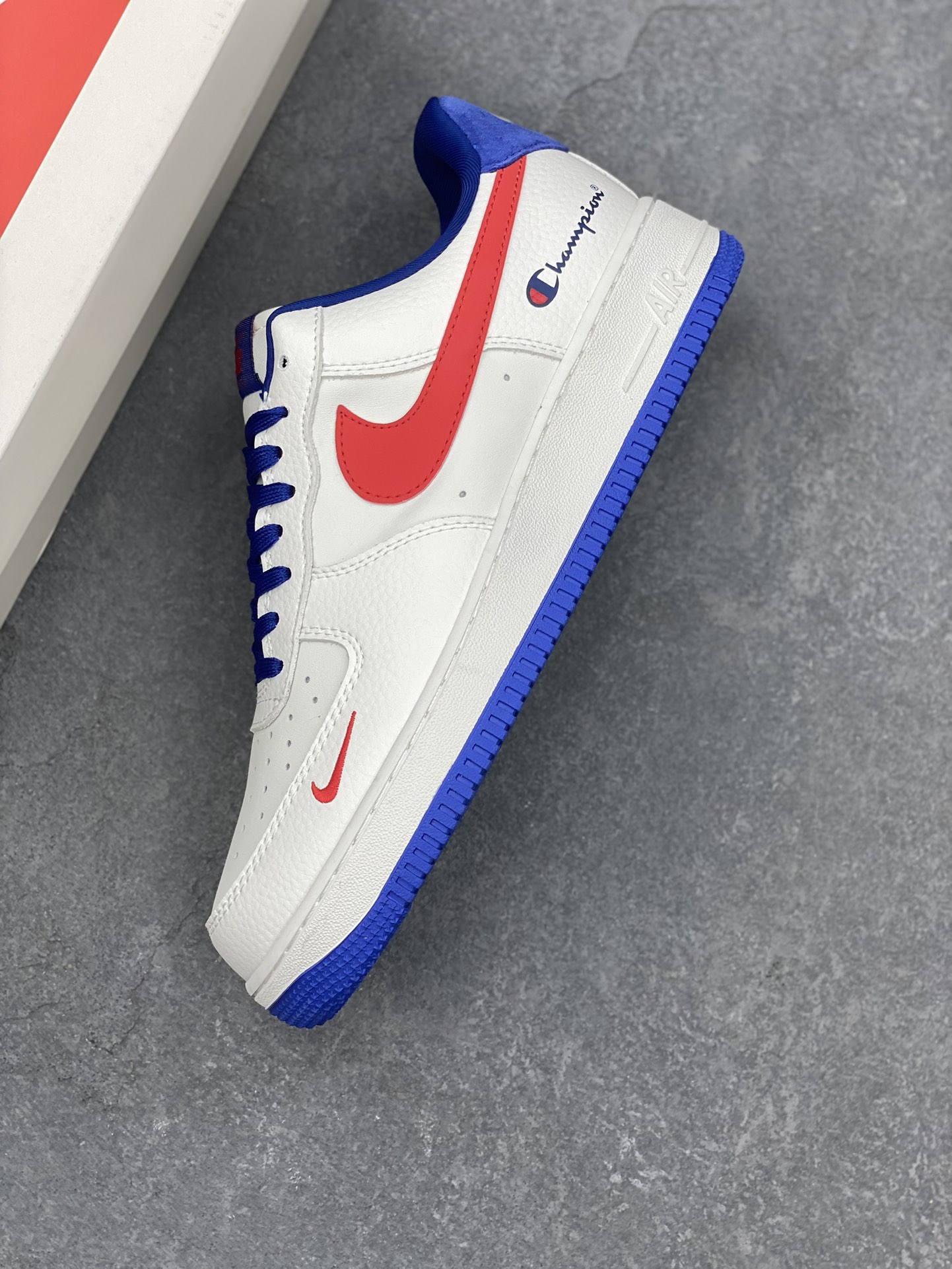 Nike Air Force 1 '07 Low White/Red/Blue Men's Sneakers, Limited Edition 8 i1729268530 7658 7