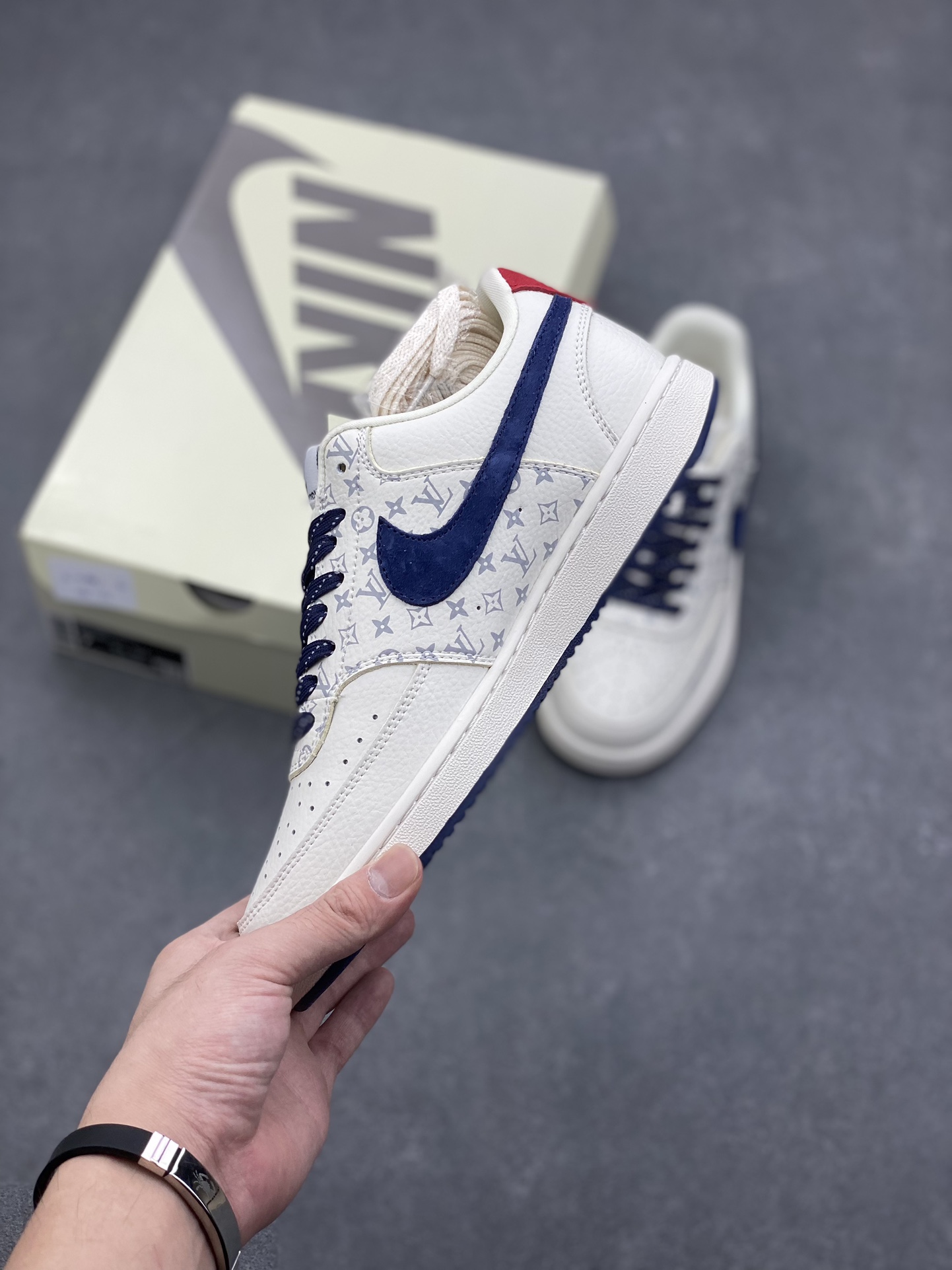 Nike Ebernon Low PRM x Louis Vuitton Custom Sneakers - Size 36-45 4 i1729353868 1805 5